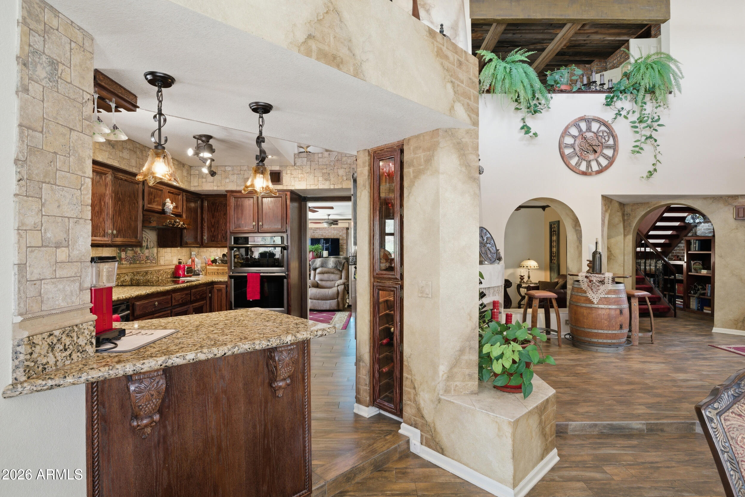 POINTE TAPATIO 9 - Residential