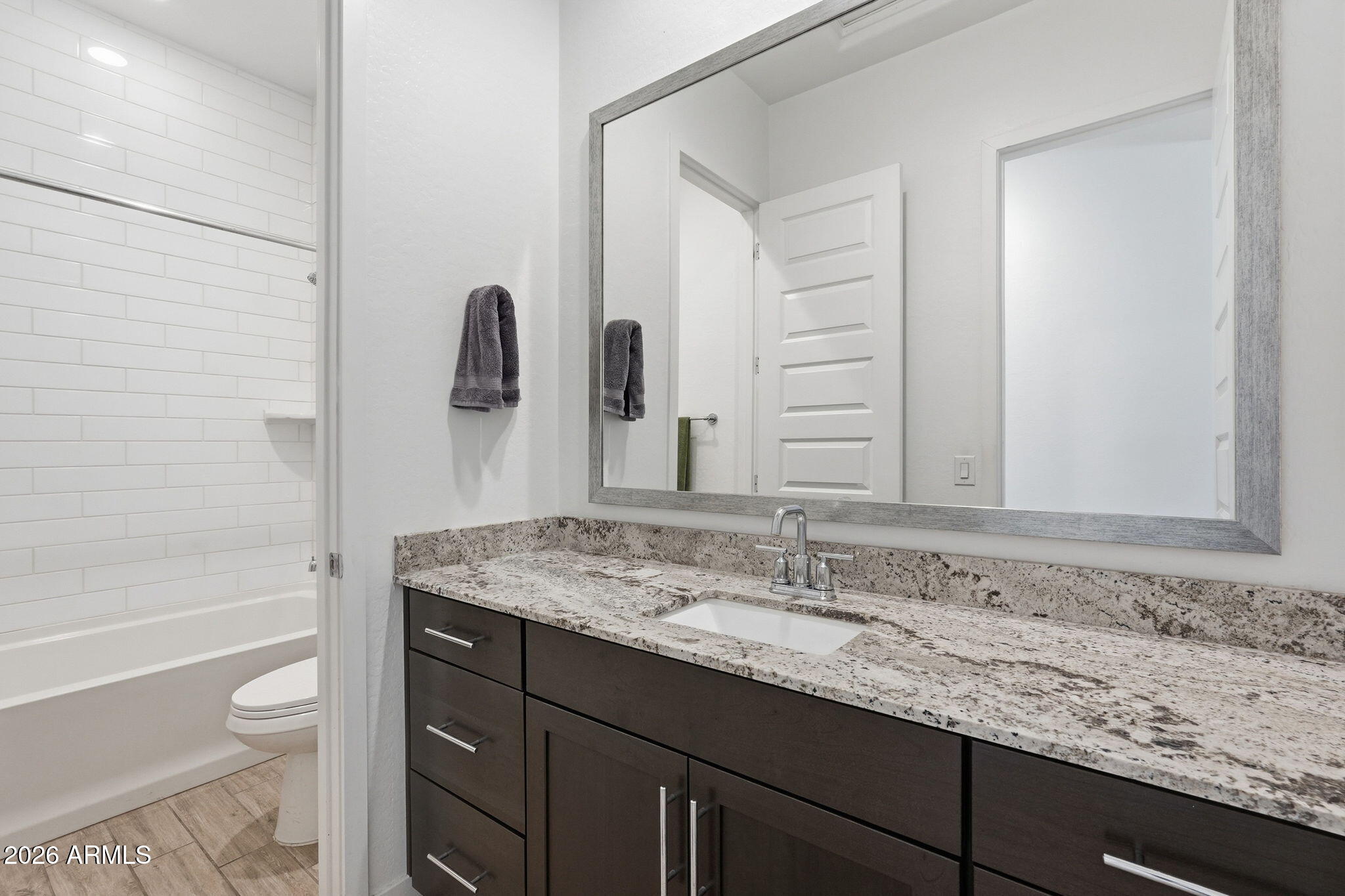 DOBBINS VILLAGE AMD - Residential