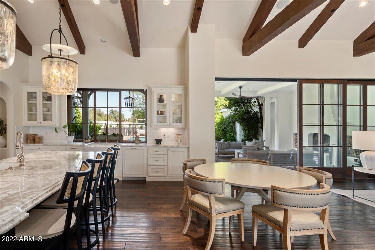 CASA BLANCA ESTATES LOT 20-37 & TR A - Residential