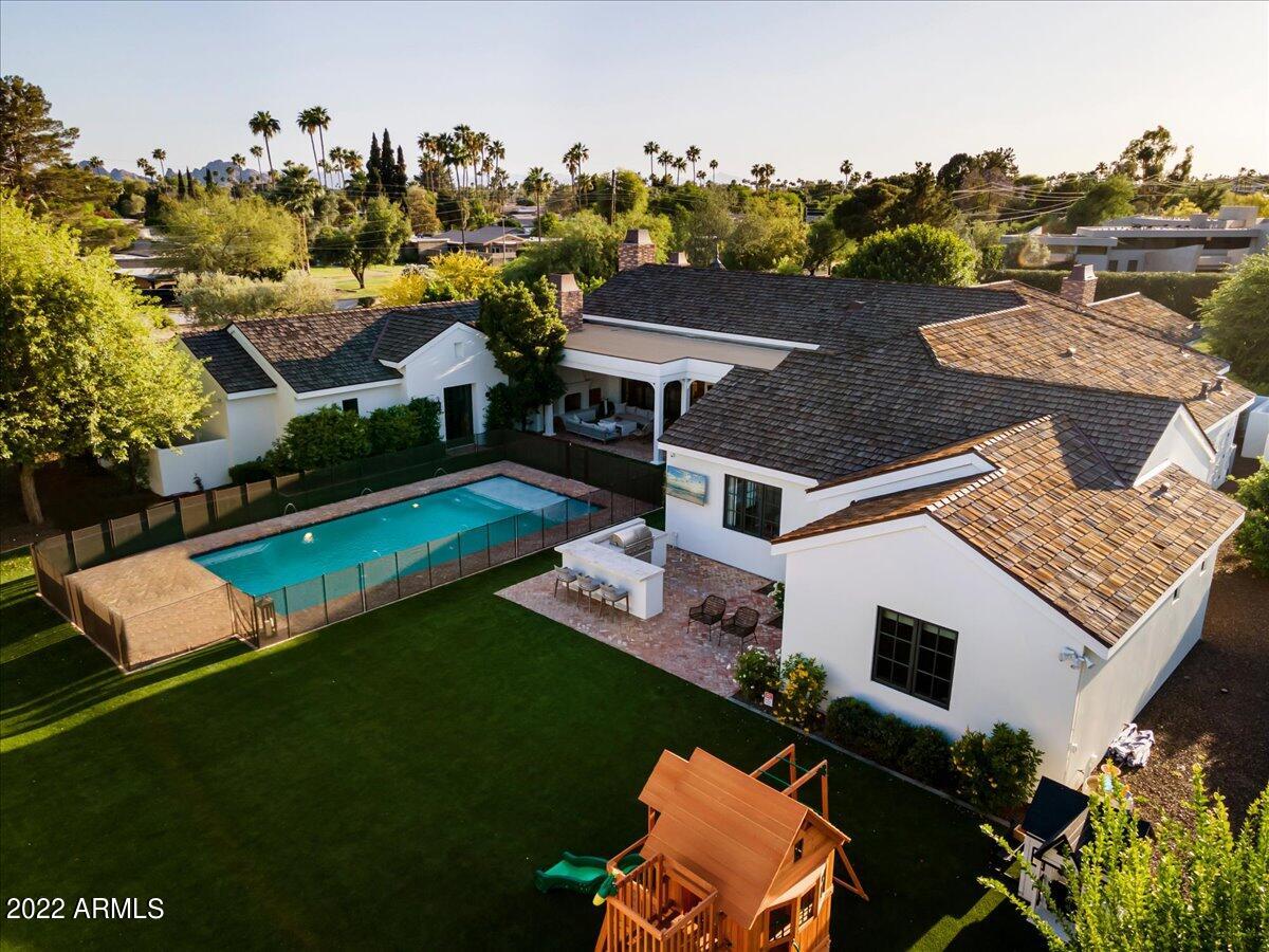 CASA BLANCA ESTATES LOT 20-37 & TR A - Residential