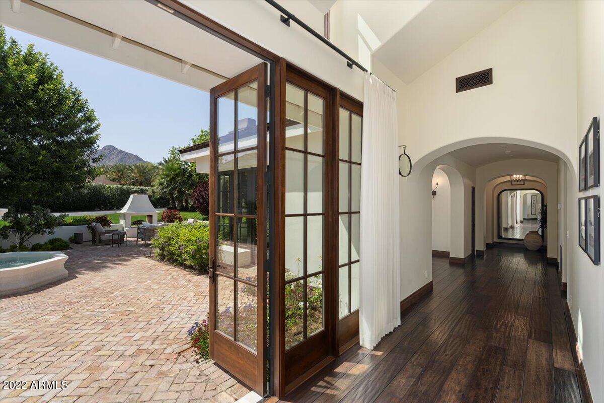 CASA BLANCA ESTATES LOT 20-37 & TR A - Residential