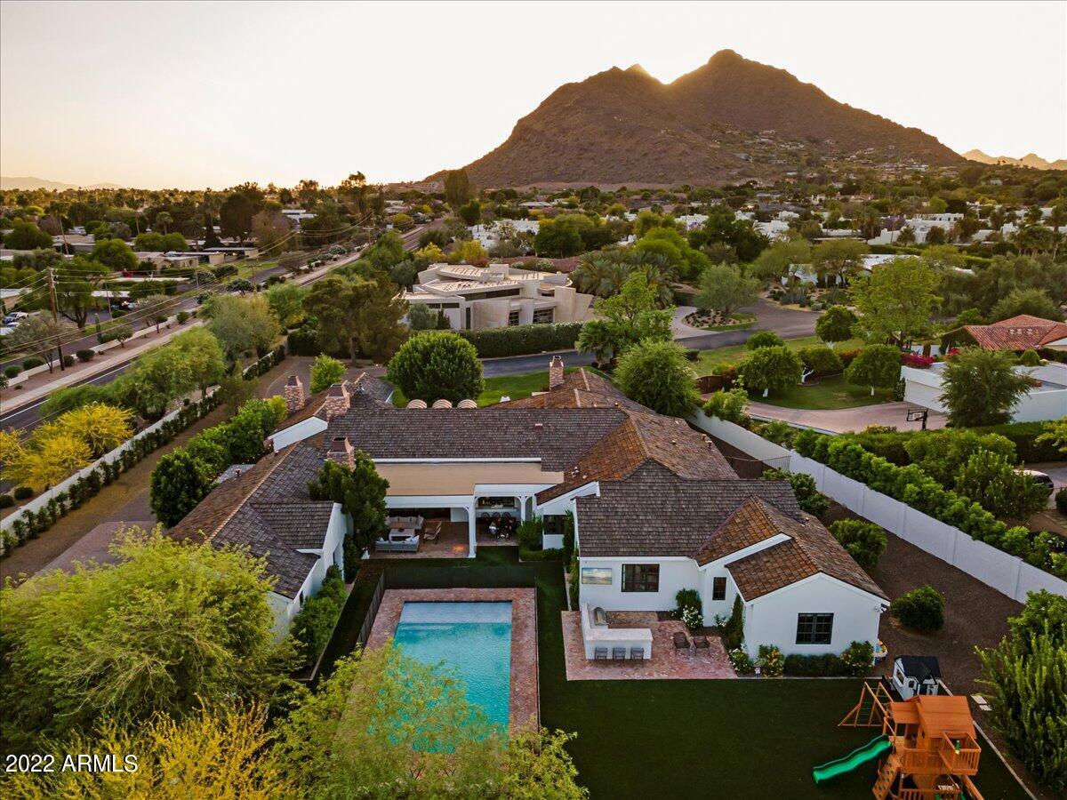 CASA BLANCA ESTATES LOT 20-37 & TR A - Residential
