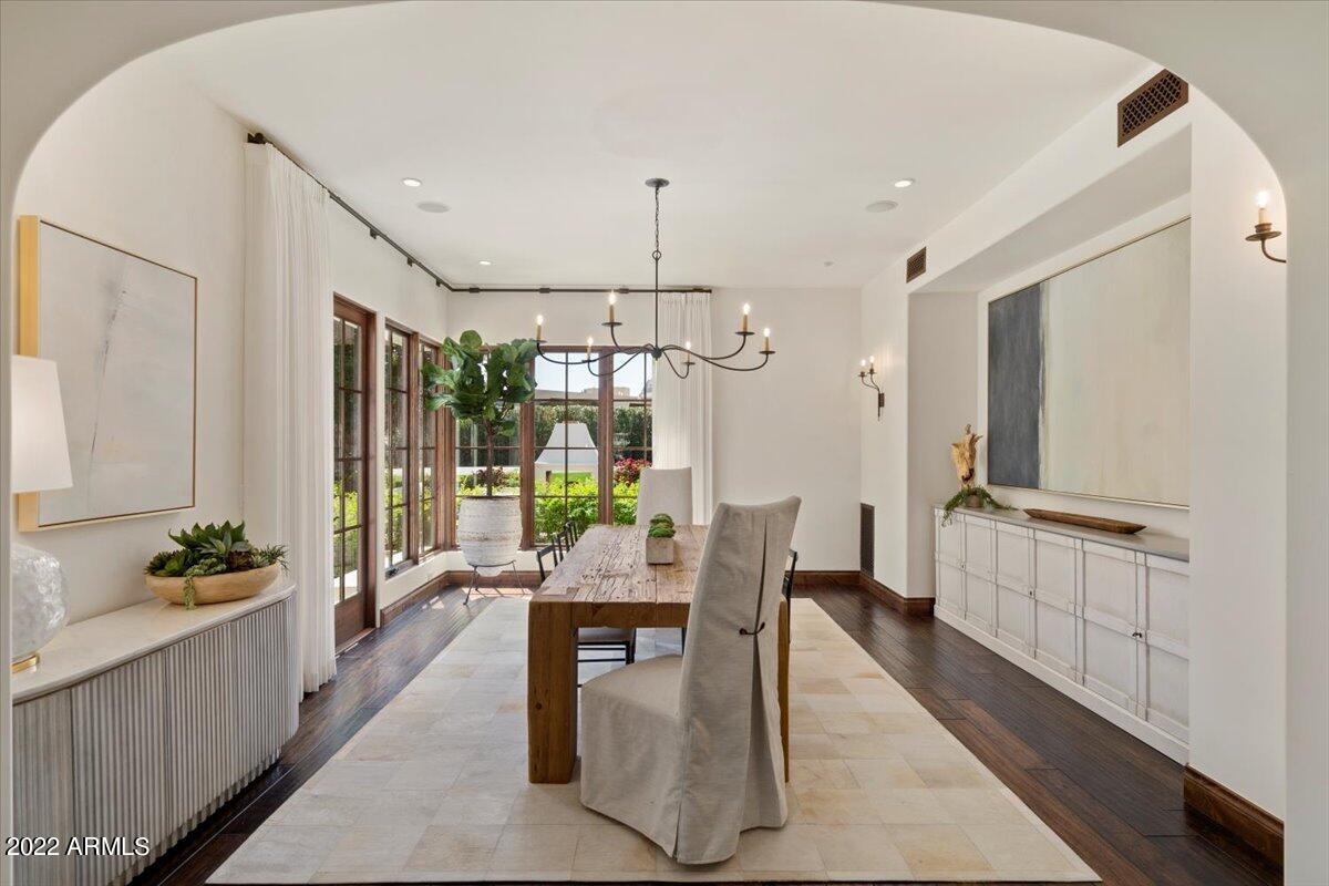 CASA BLANCA ESTATES LOT 20-37 & TR A - Residential