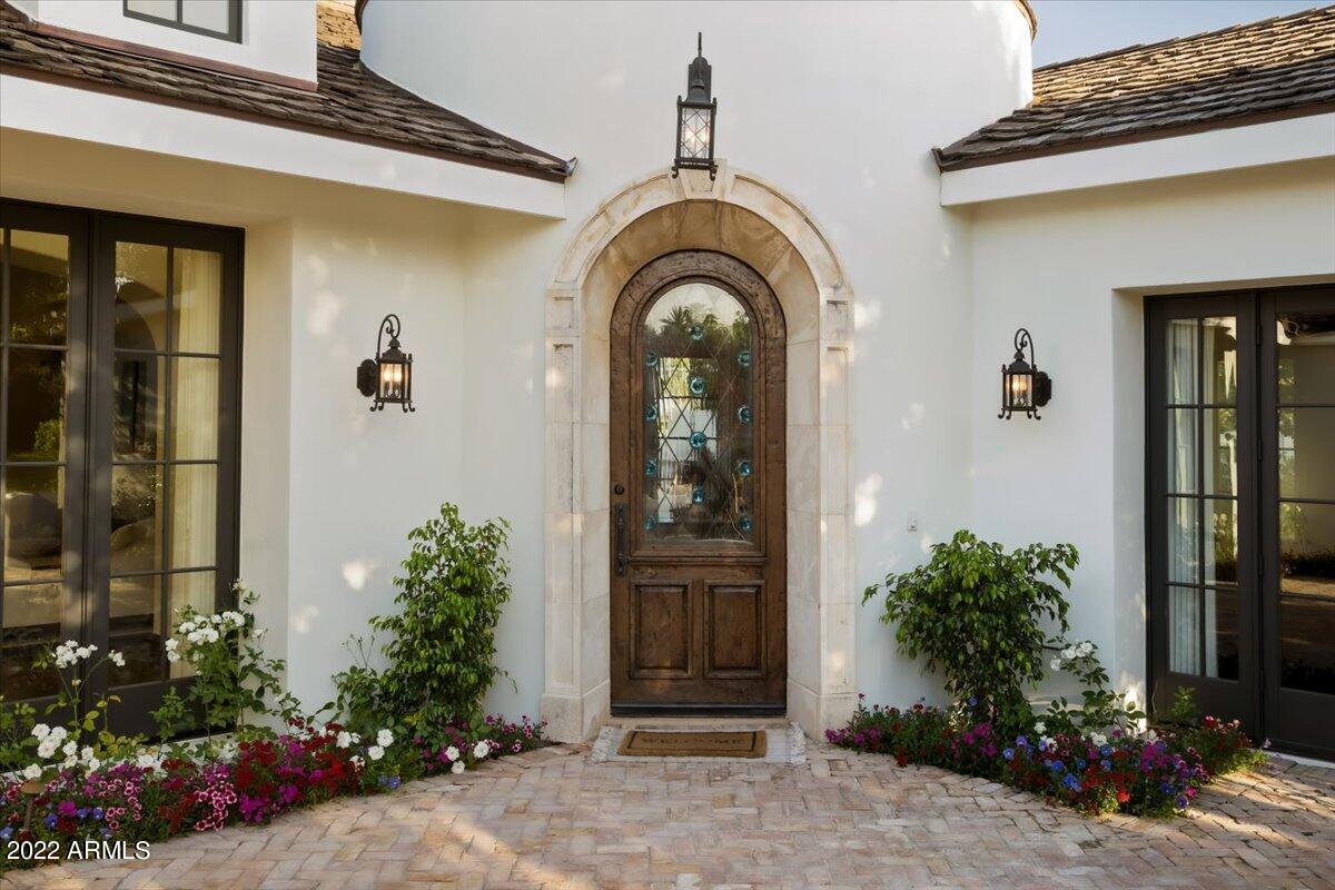 CASA BLANCA ESTATES LOT 20-37 & TR A - Residential