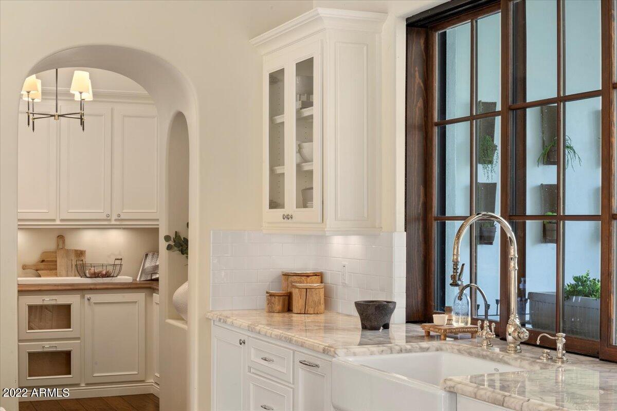 CASA BLANCA ESTATES LOT 20-37 & TR A - Residential