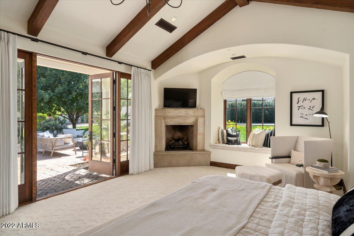 CASA BLANCA ESTATES LOT 20-37 & TR A - Residential