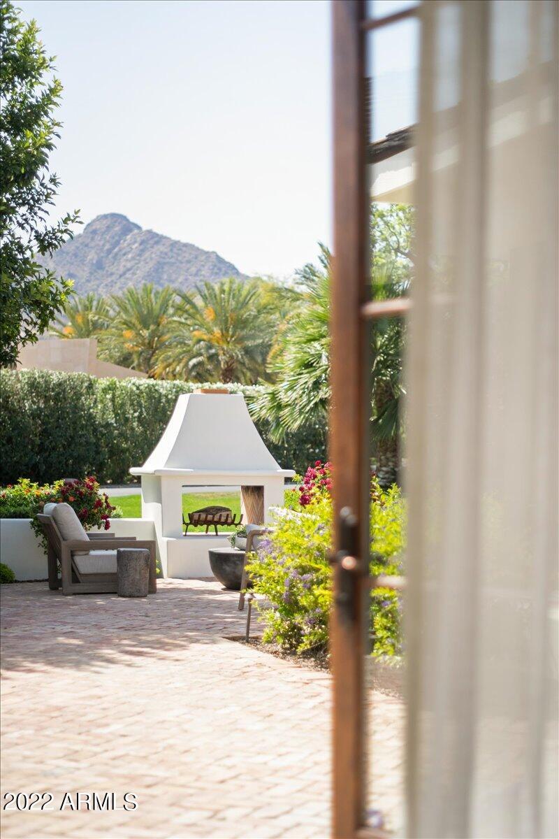 CASA BLANCA ESTATES LOT 20-37 & TR A - Residential