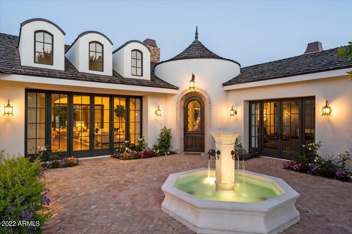 CASA BLANCA ESTATES LOT 20-37 & TR A - Residential