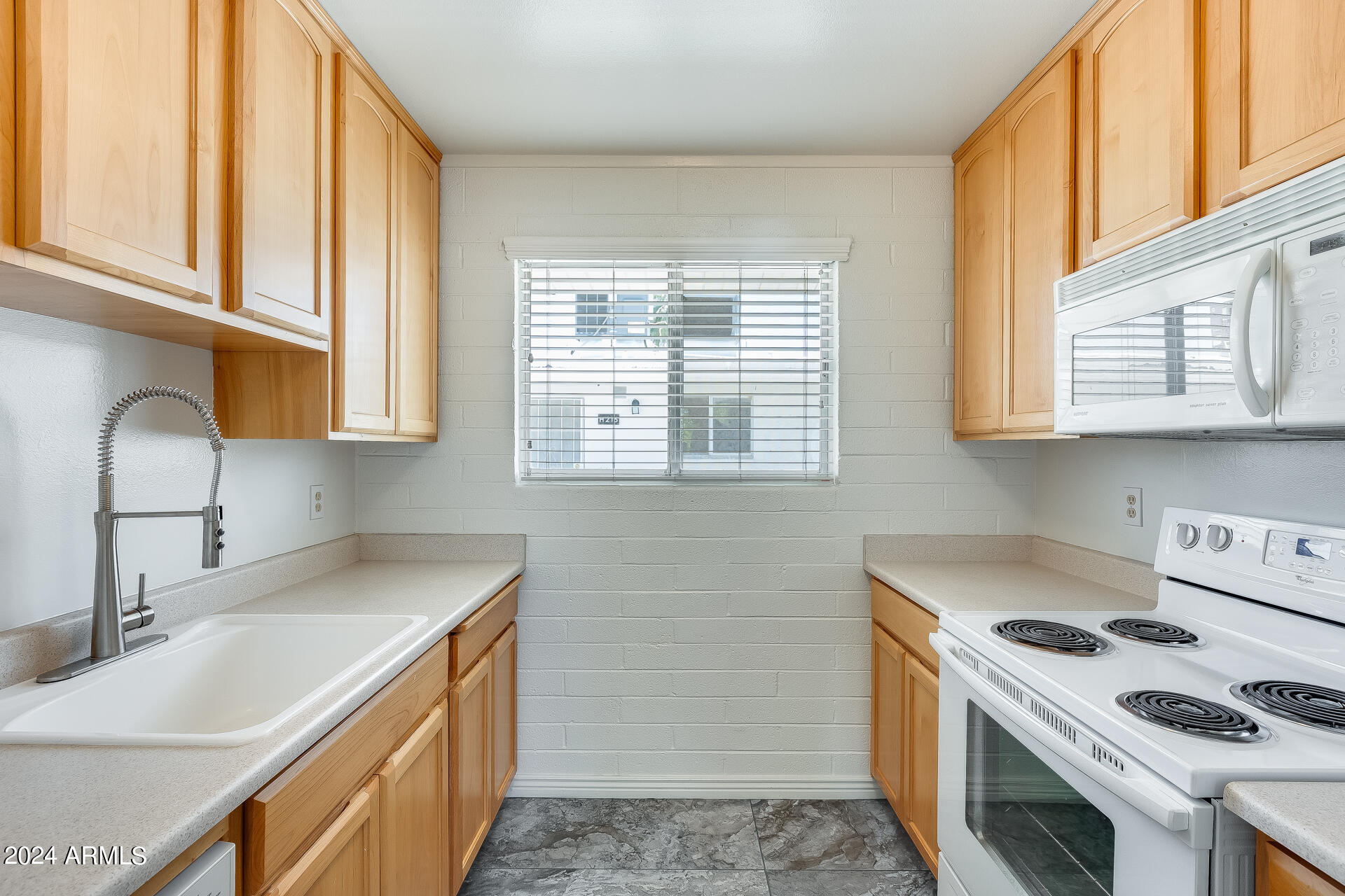 SCOTTSDALE EAST - Residential