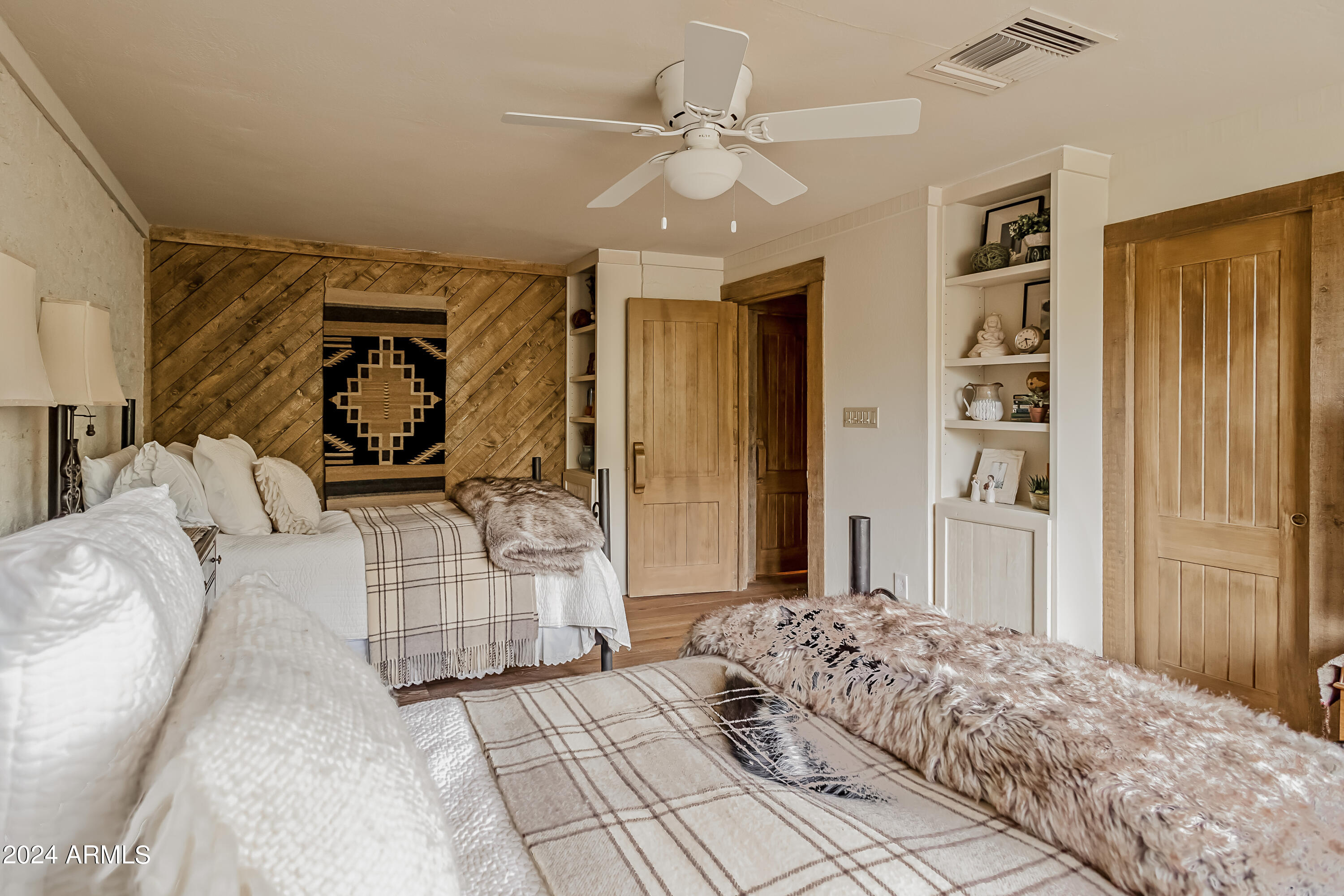 CLEARWATER HILLS - Residential