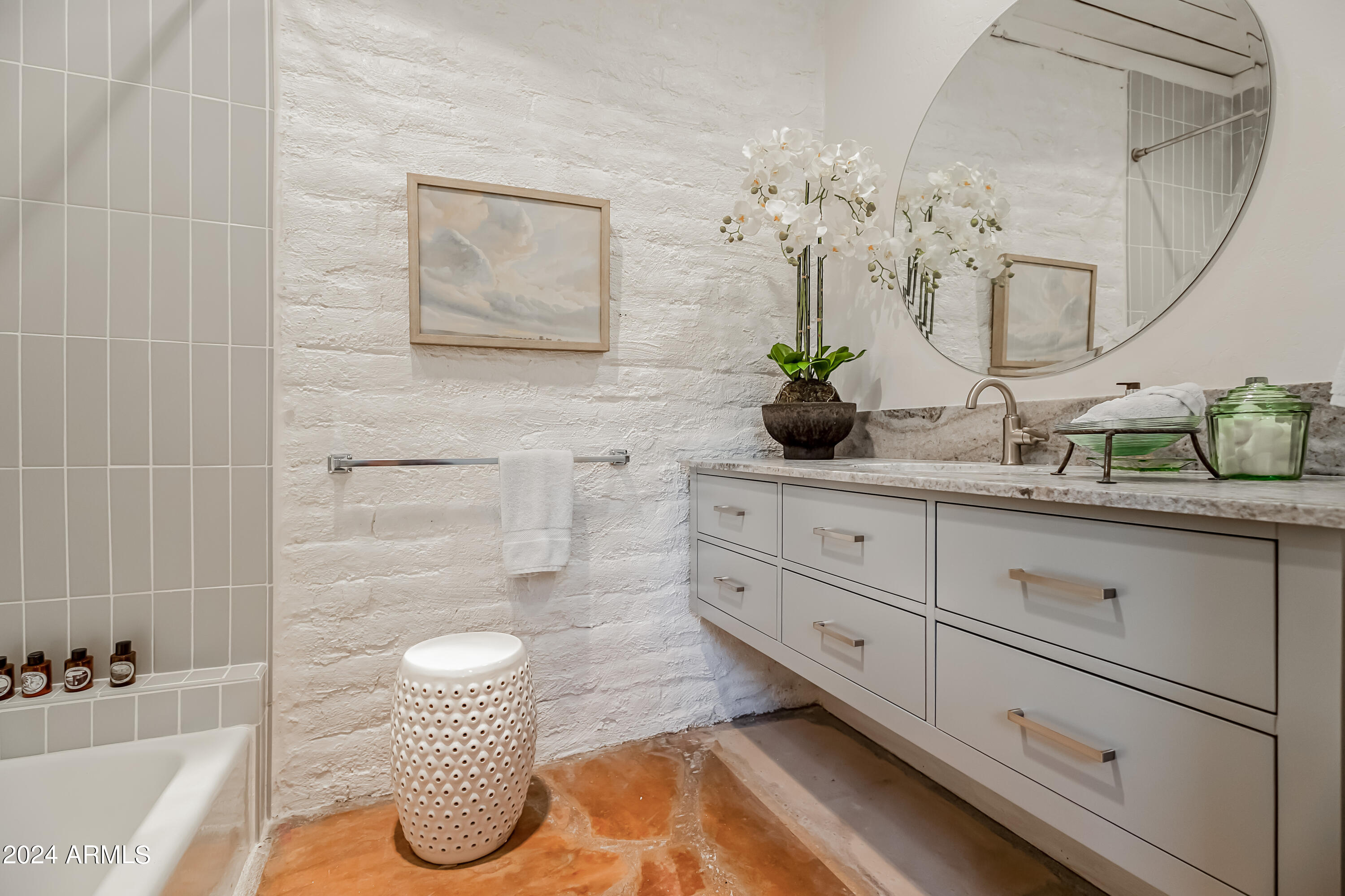 CLEARWATER HILLS - Residential