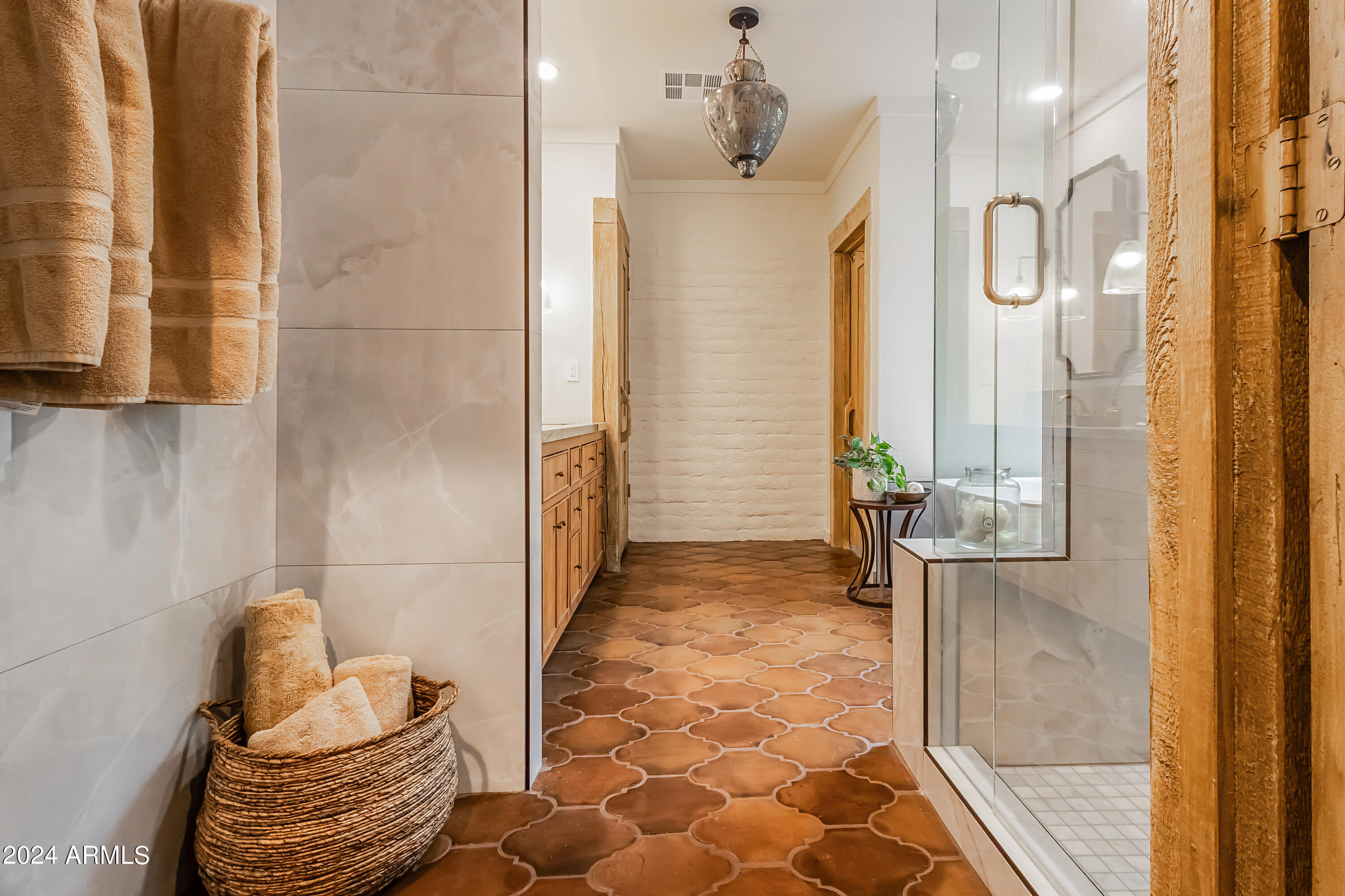 CLEARWATER HILLS - Residential