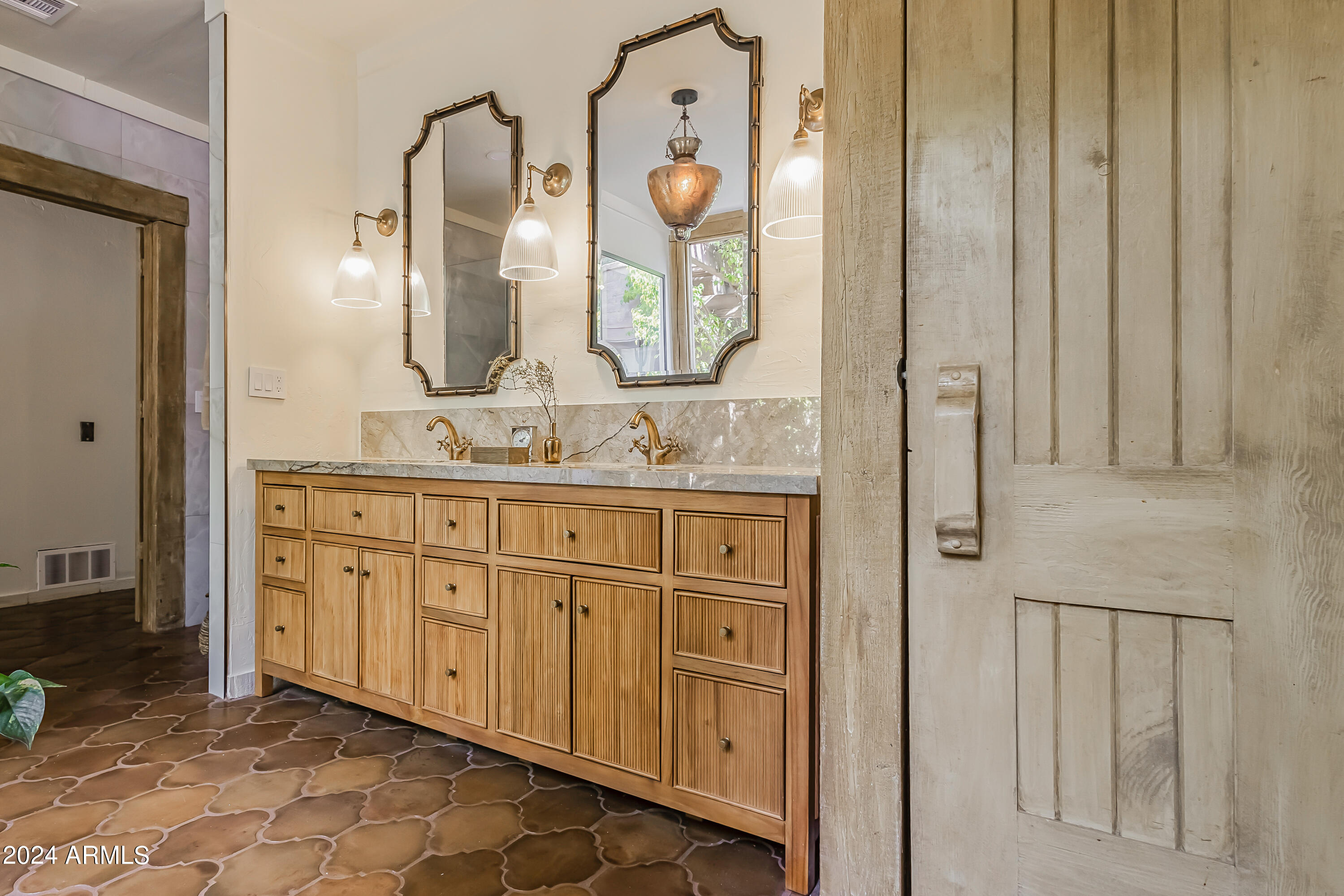 CLEARWATER HILLS - Residential