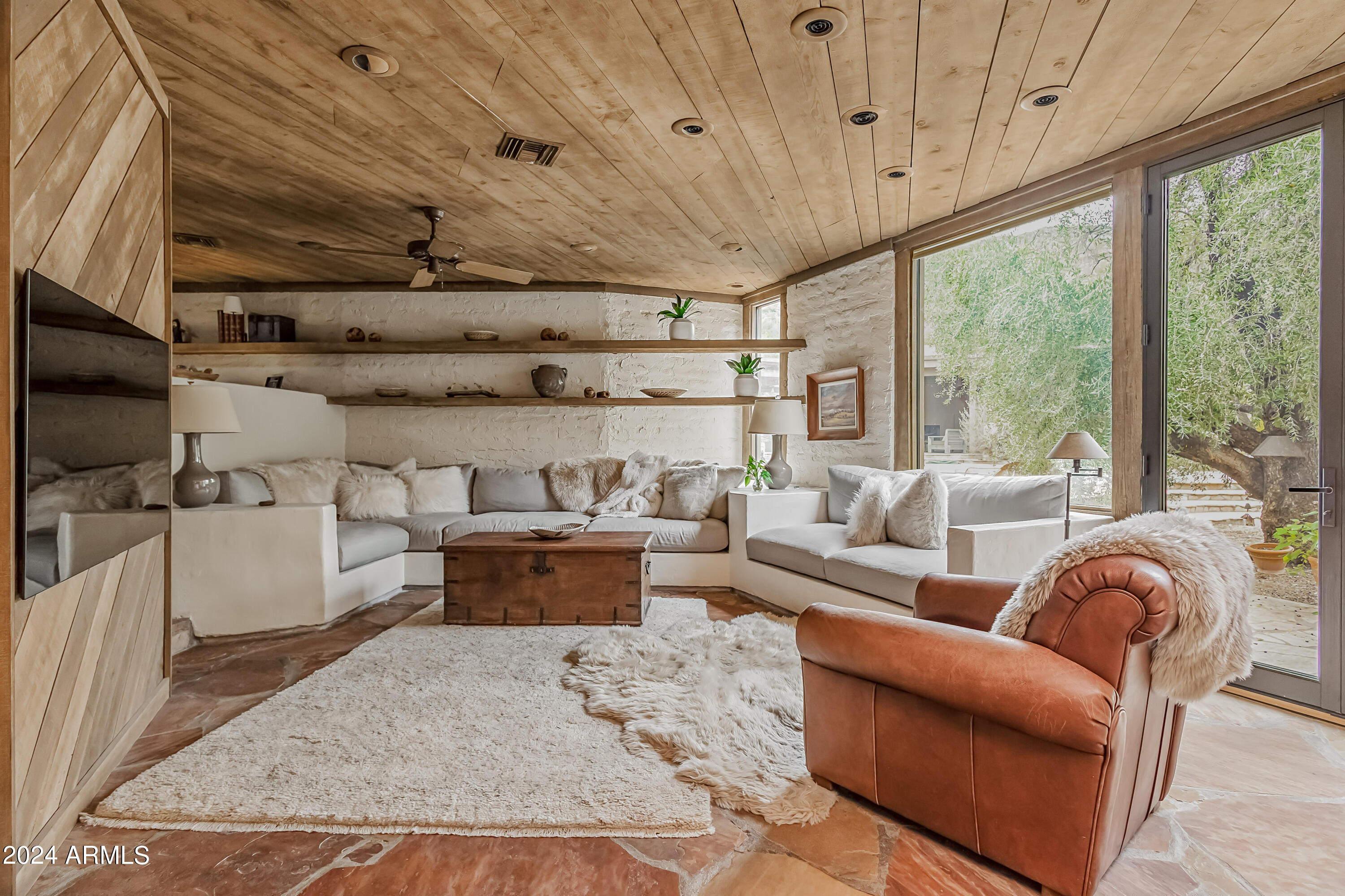 CLEARWATER HILLS - Residential