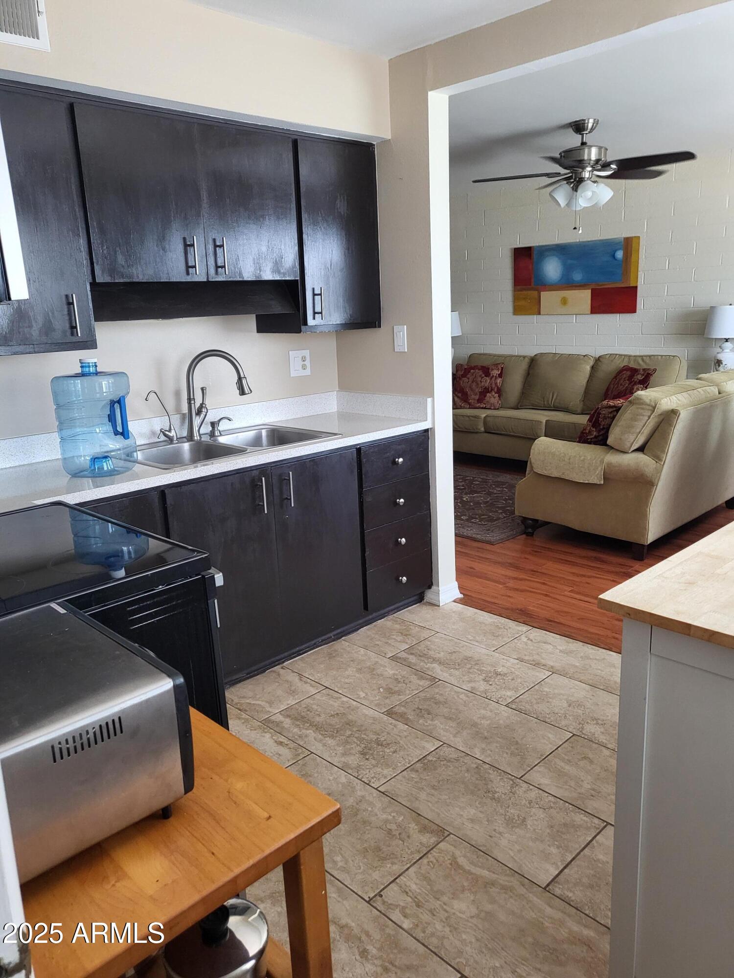 SCOTTSDALE EAST HOMES - Residential