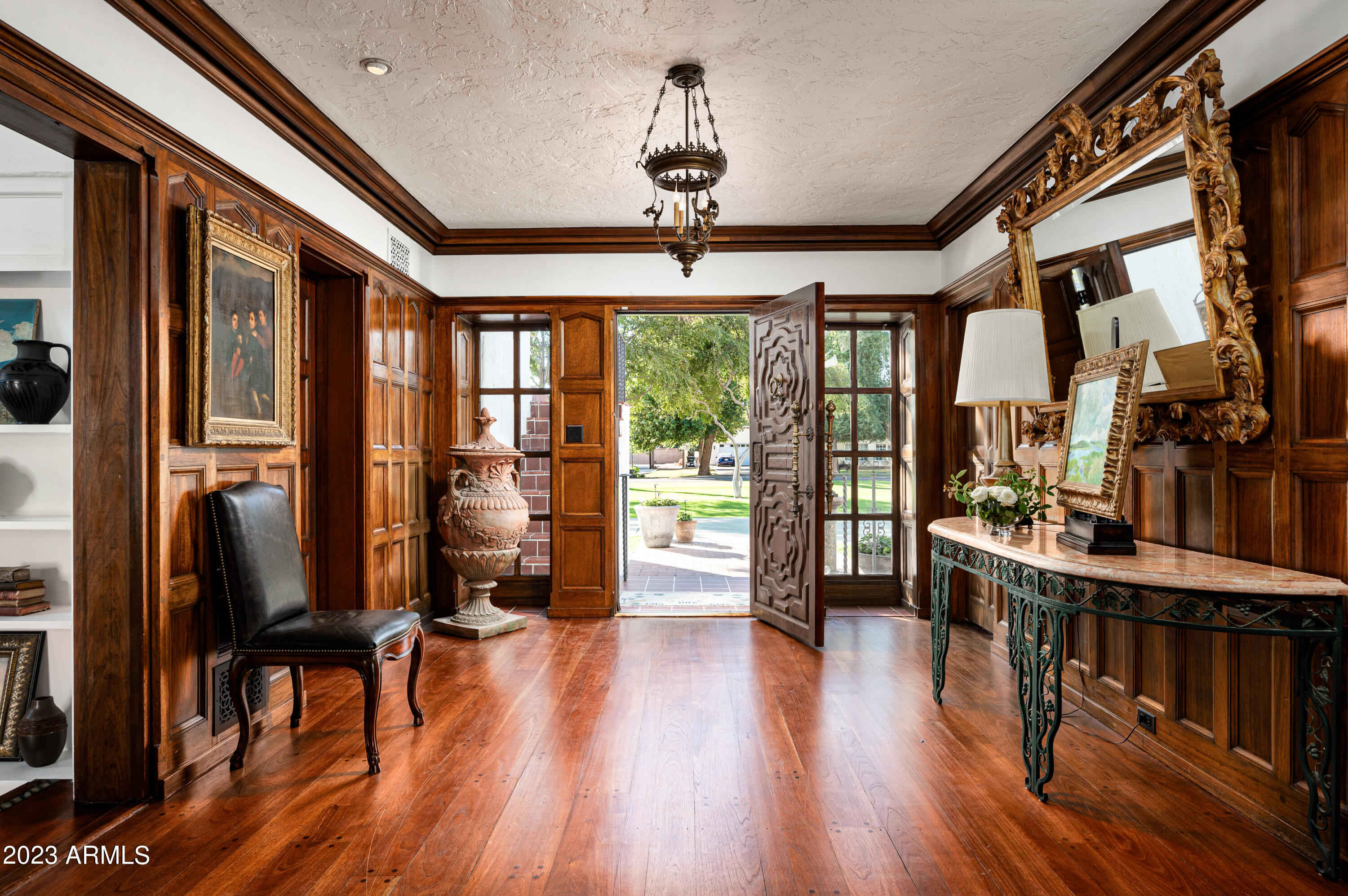 Country Club Place - Residential