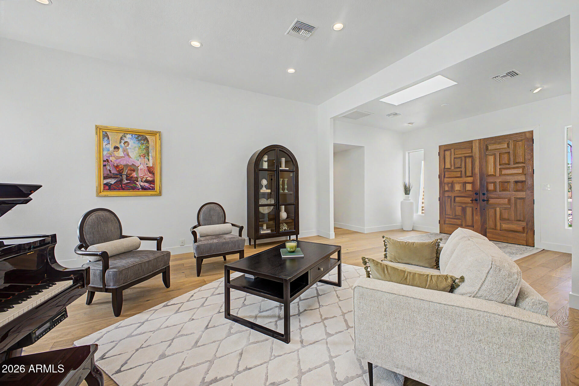 DEL PRADO - Residential