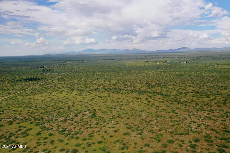 CHIRICHAUA MOUNTAIN ESTATES - Land