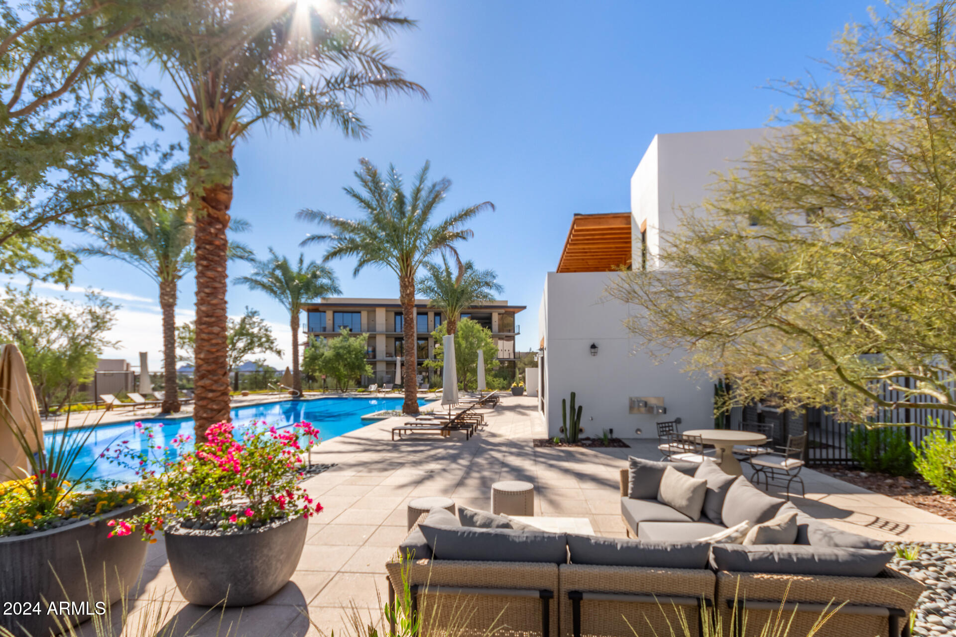ASCENT AT THE PHOENICIAN GOLF VILLAS CONDOMINIUM - Residential