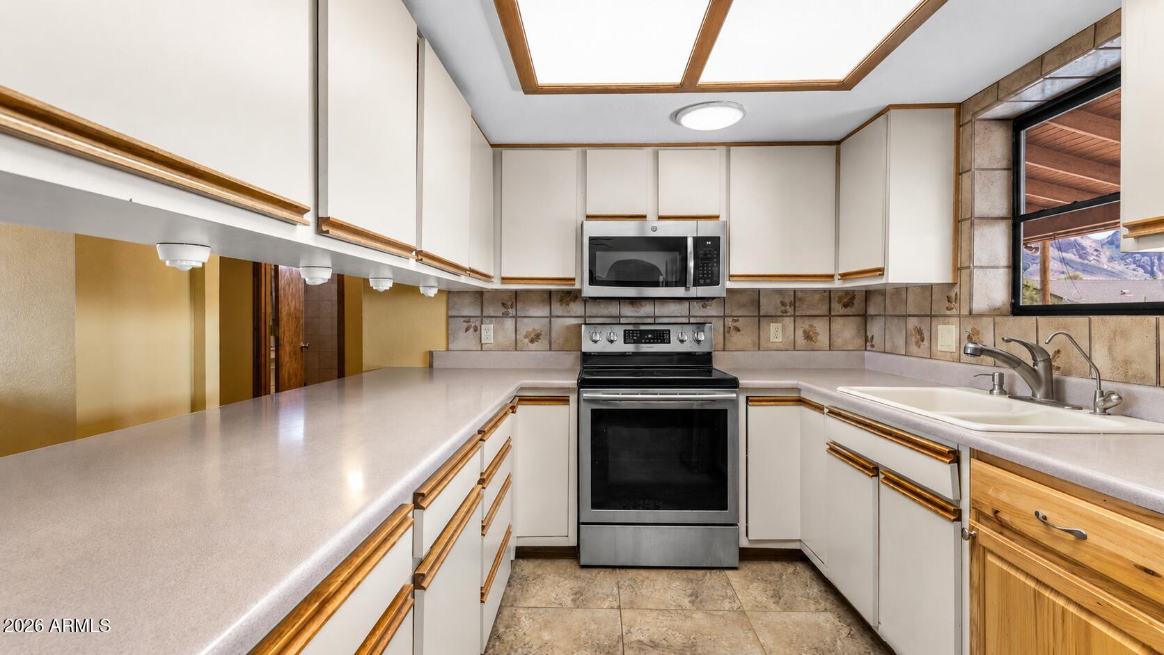 S12 T1N R8E - Residential