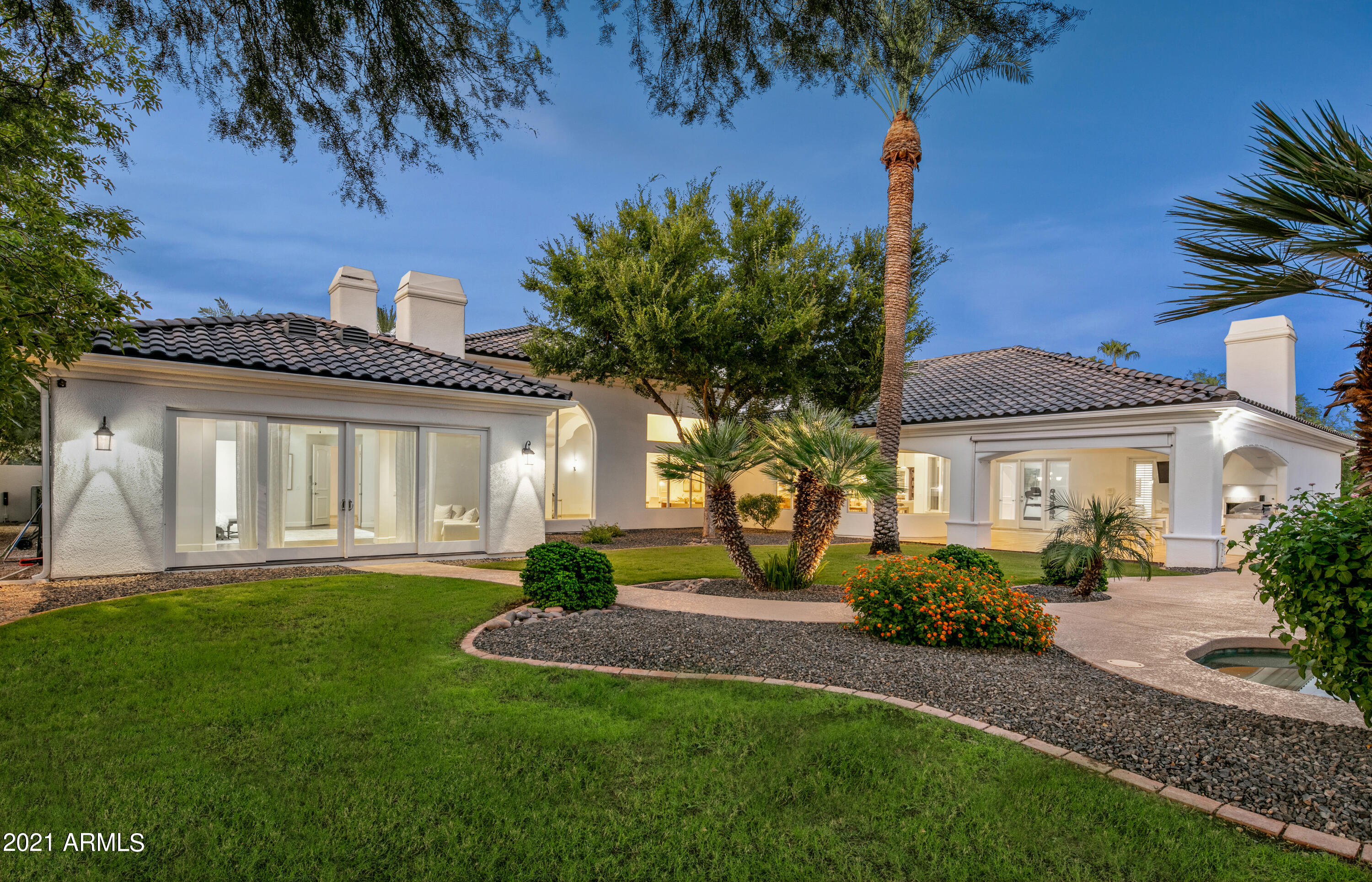 HUMMINGBIRD COURT - Residential