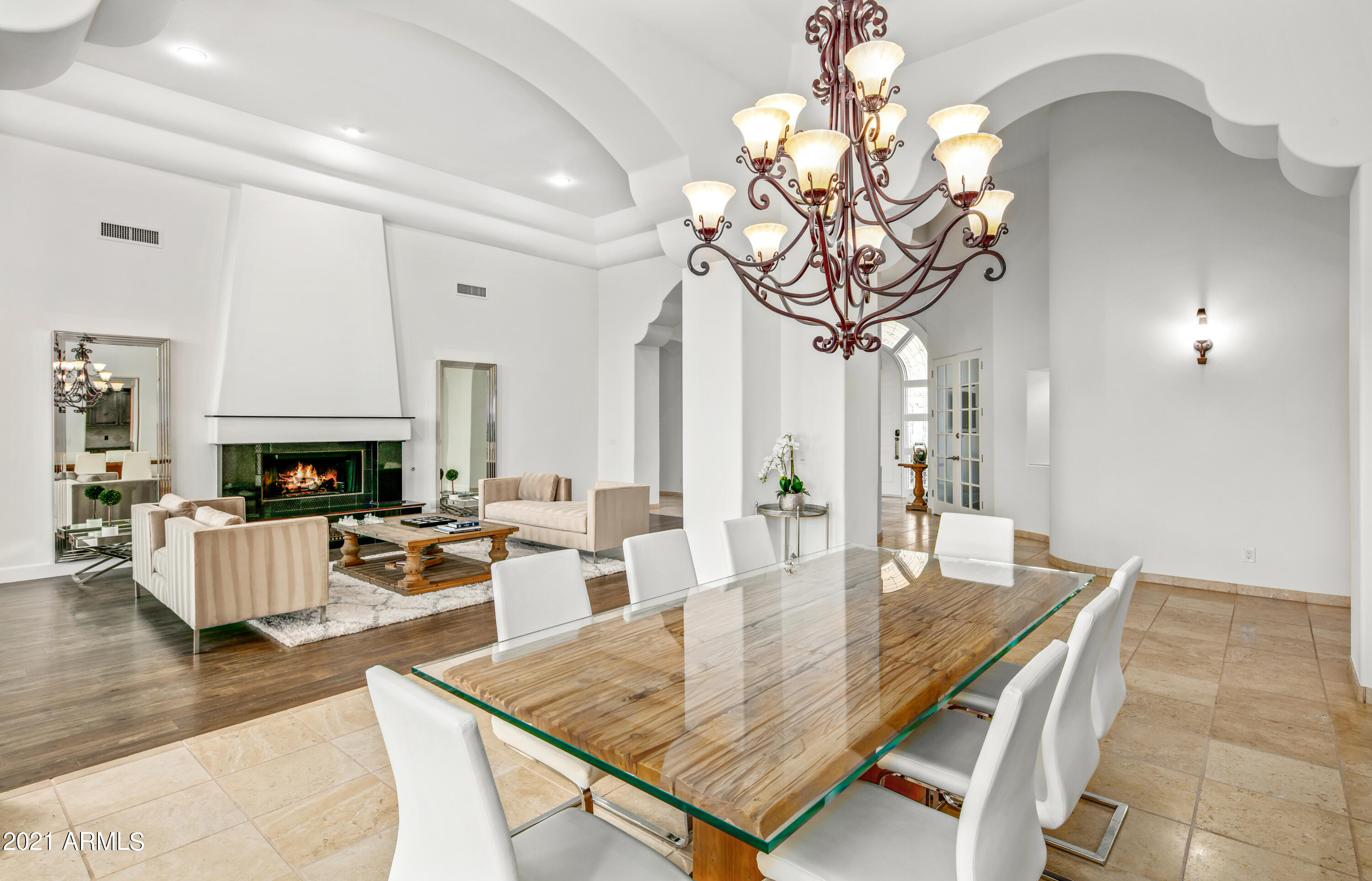 HUMMINGBIRD COURT - Residential