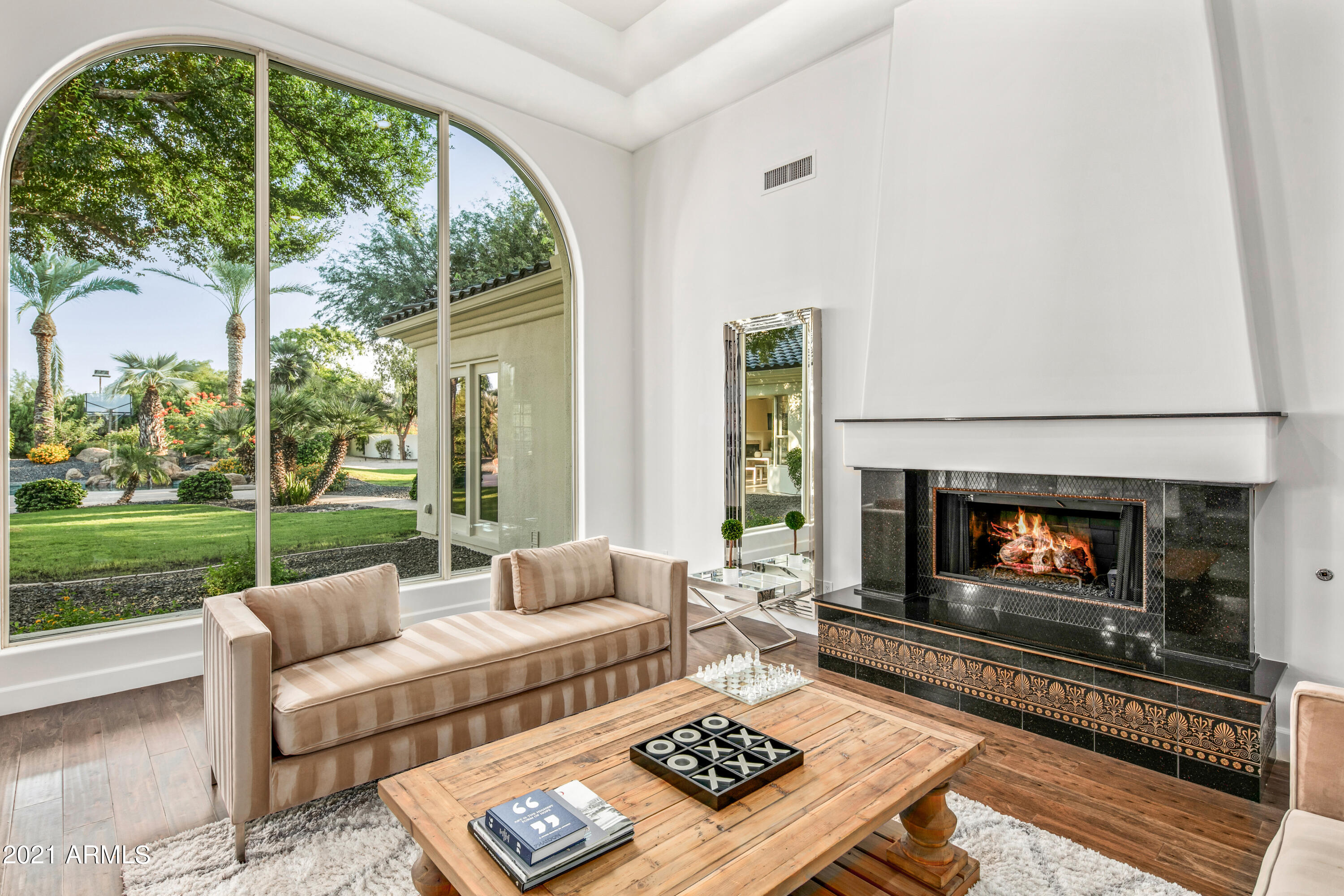 HUMMINGBIRD COURT - Residential