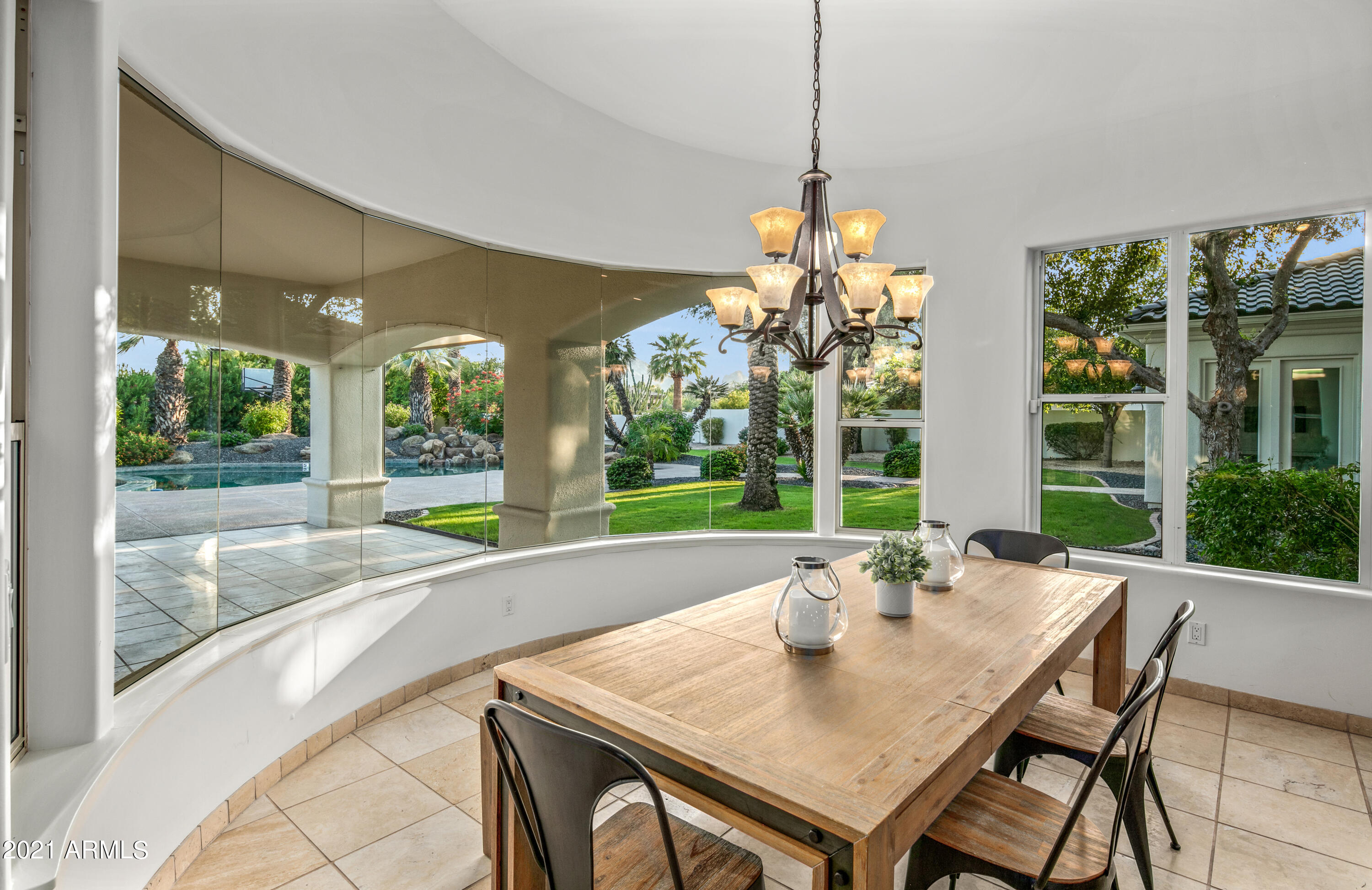 HUMMINGBIRD COURT - Residential