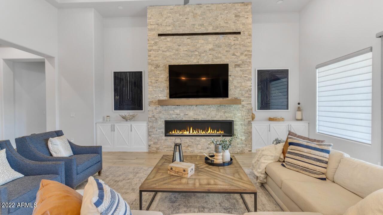 WESTON RANCH AMD - Residential