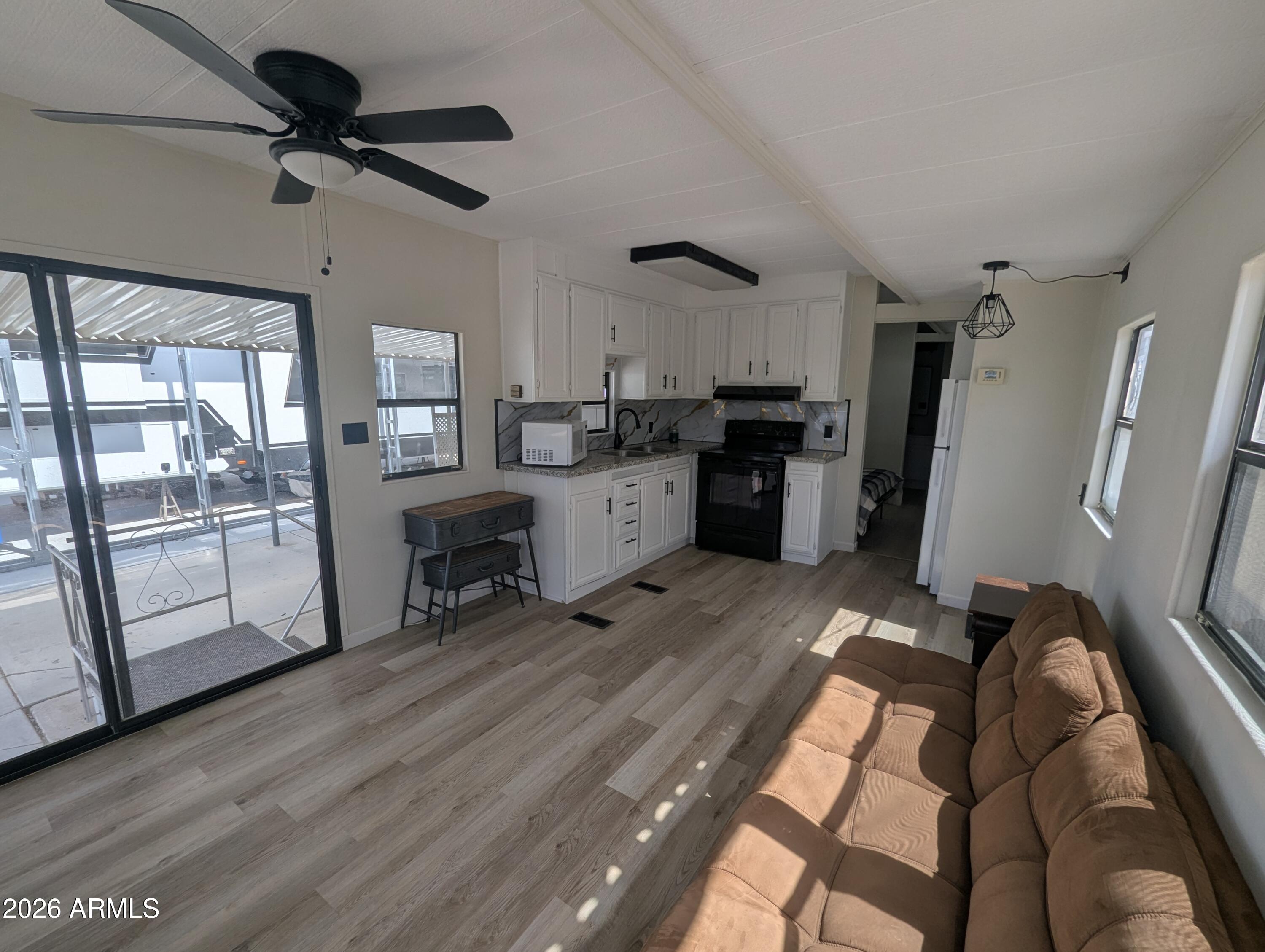 CALIENTE CASA DE SOL UNIT FOUR - Residential