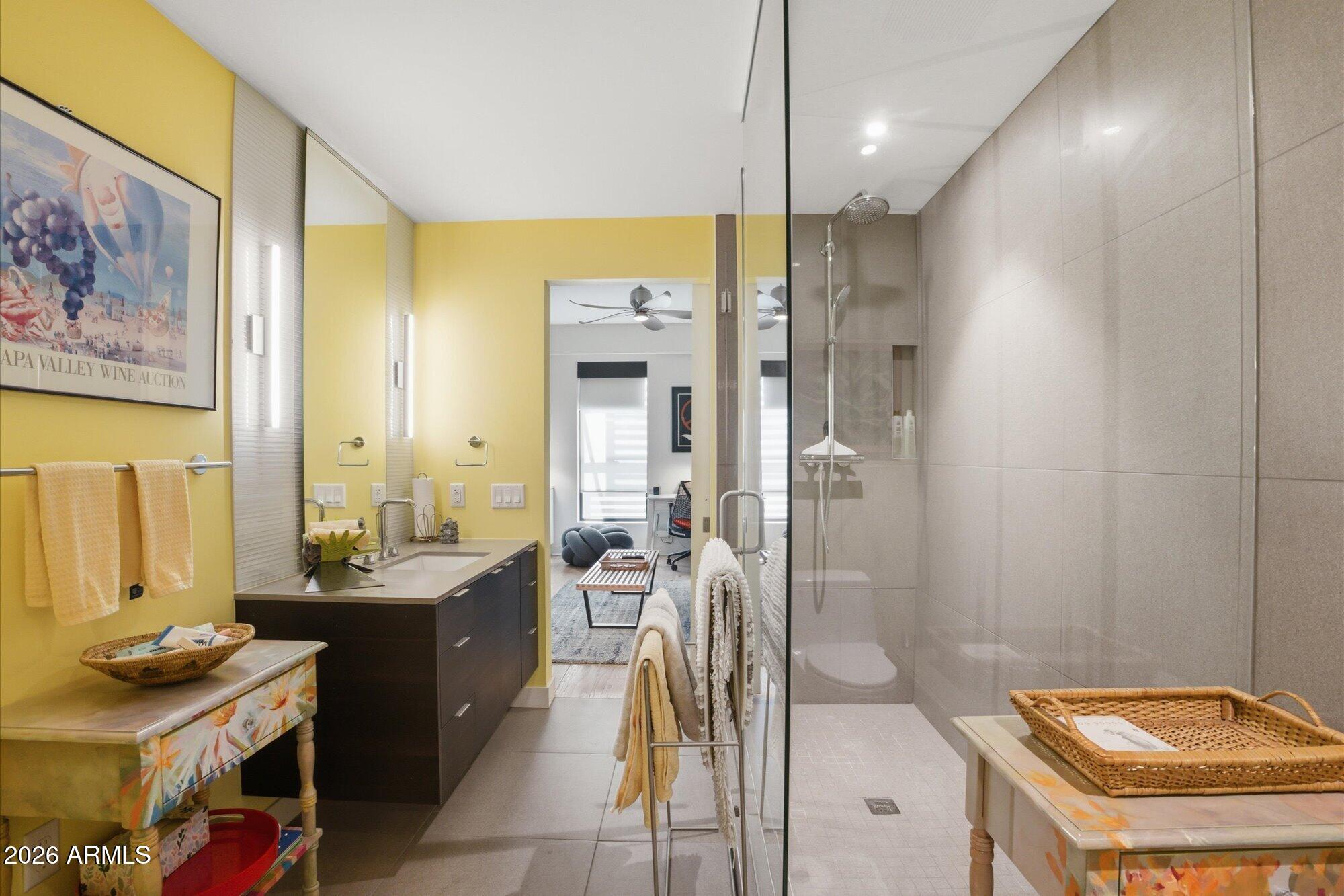 CONTOUR CONDOMINIUMS - Residential