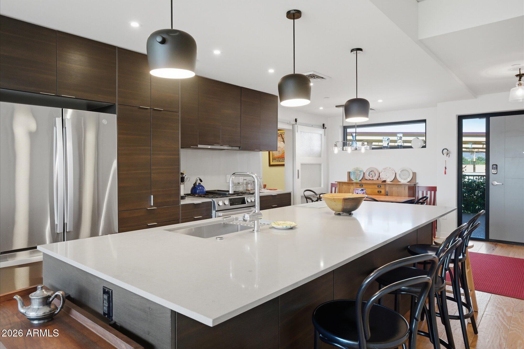 CONTOUR CONDOMINIUMS - Residential