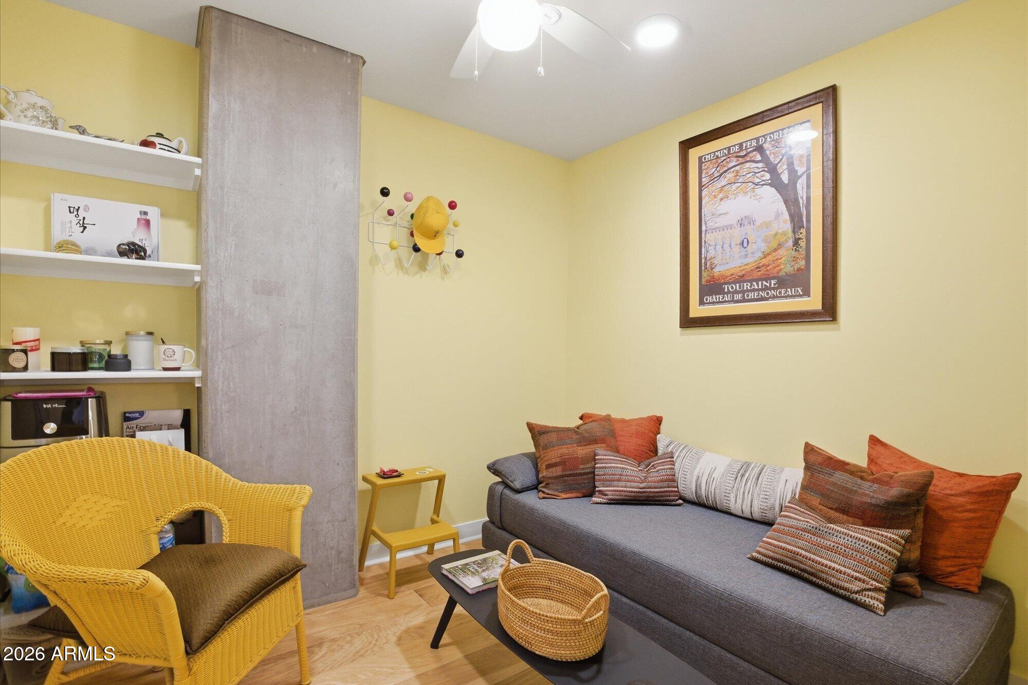 CONTOUR CONDOMINIUMS - Residential