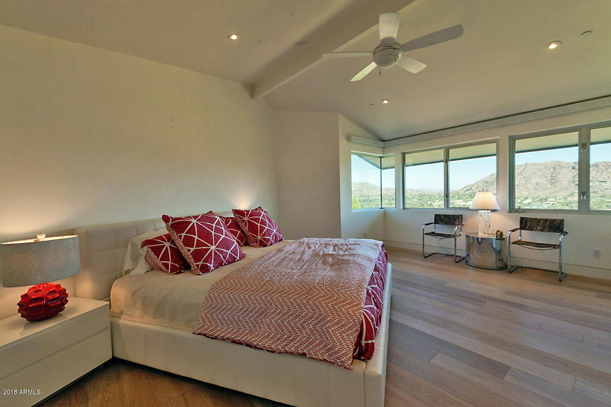 TENNIS RANCH ON CAMELBACK - Residential