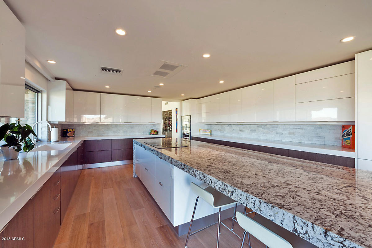 TENNIS RANCH ON CAMELBACK - Residential