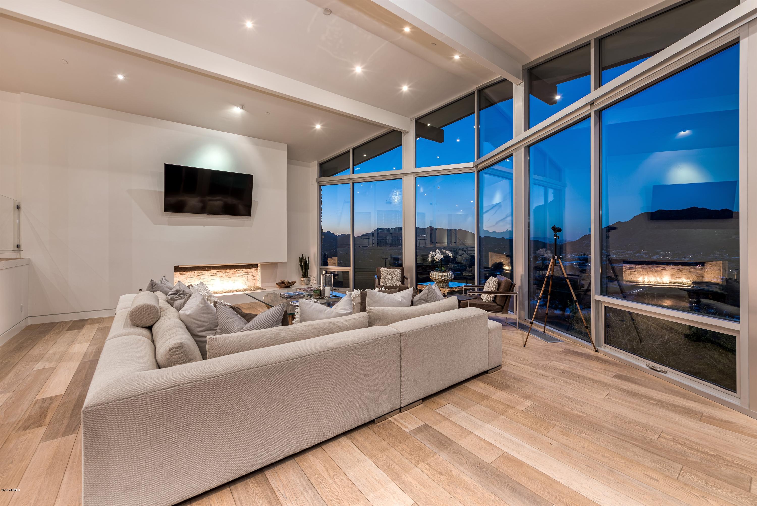 TENNIS RANCH ON CAMELBACK - Residential