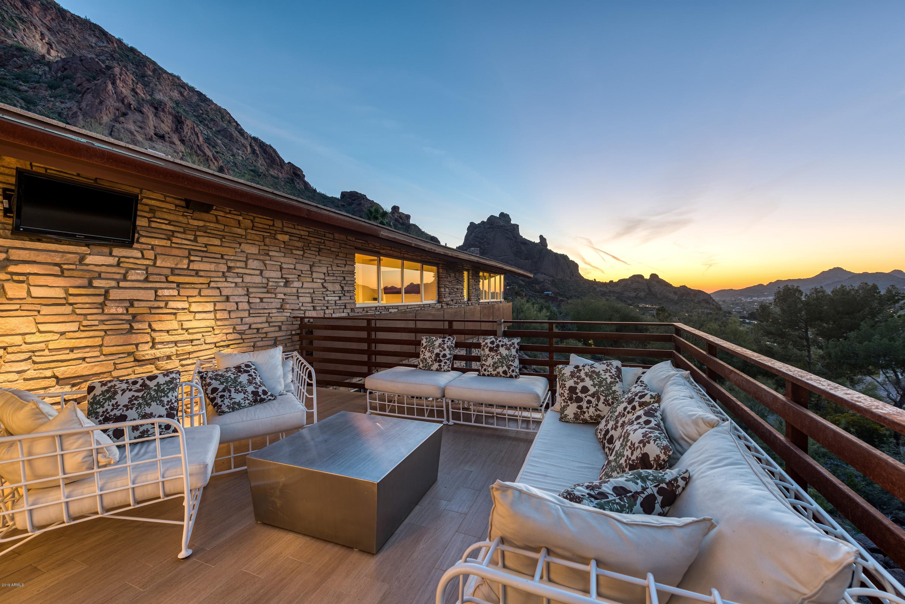 TENNIS RANCH ON CAMELBACK - Residential