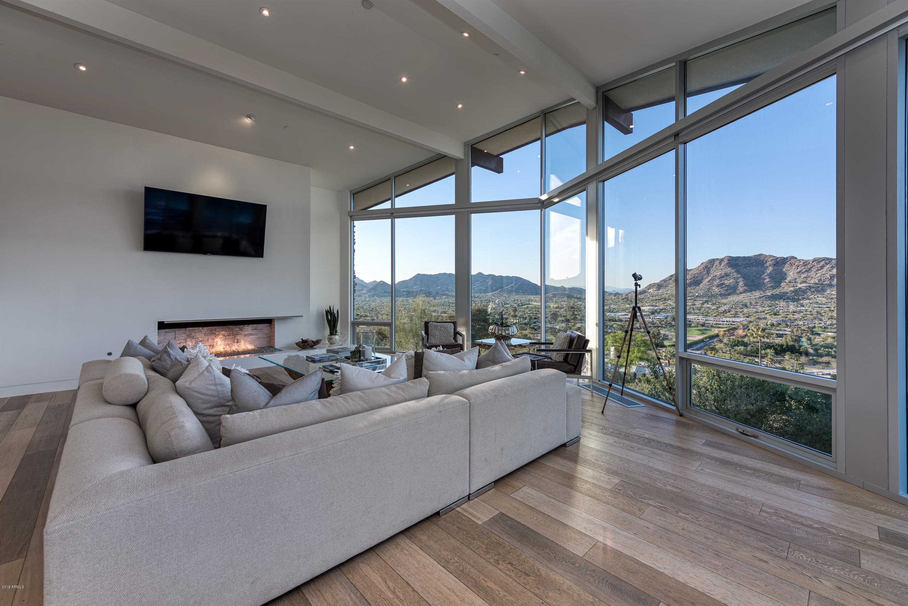 TENNIS RANCH ON CAMELBACK - Residential