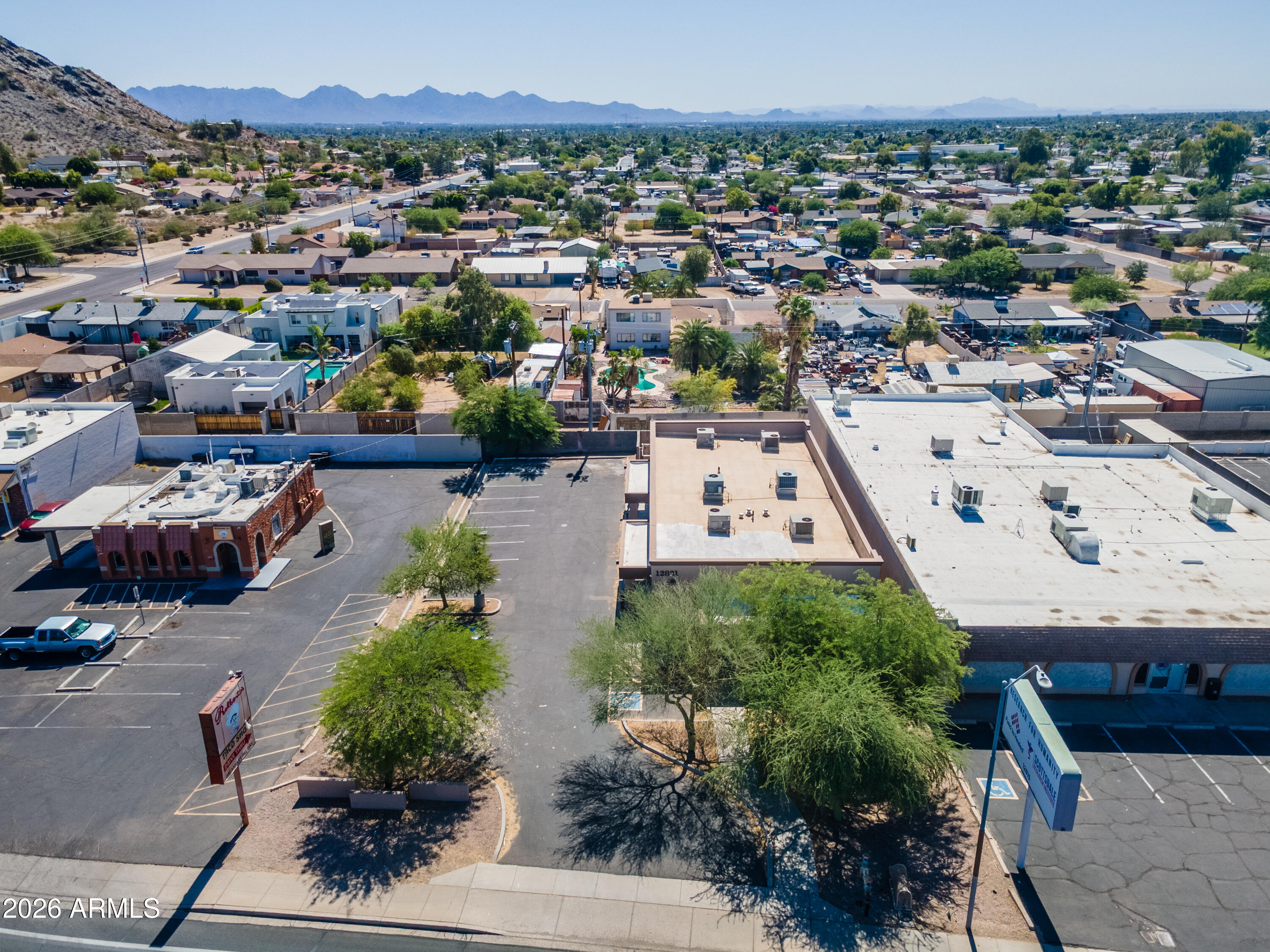 CACTUS GARDENS 4 - Commercial Sale