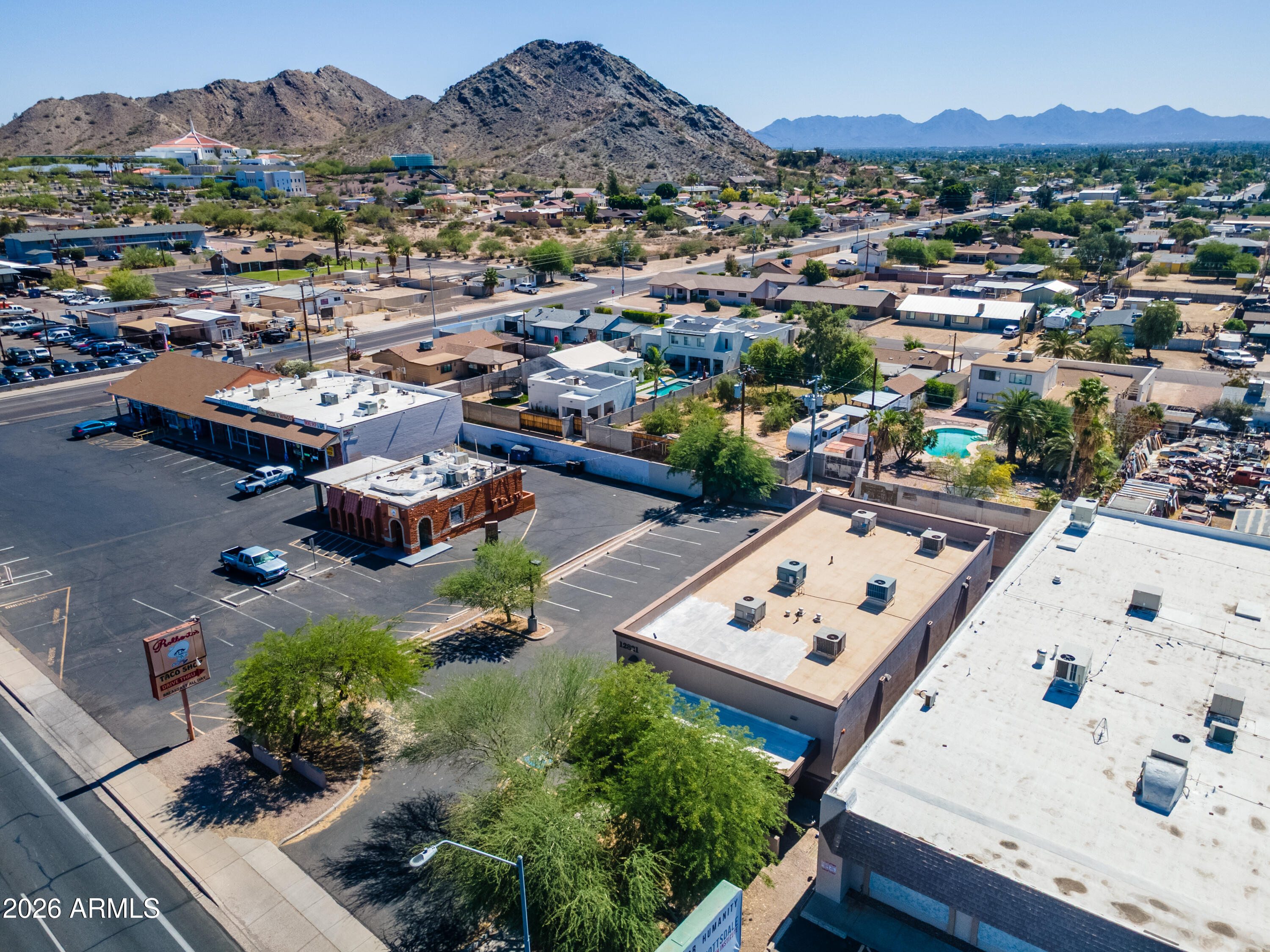 CACTUS GARDENS 4 - Commercial Sale