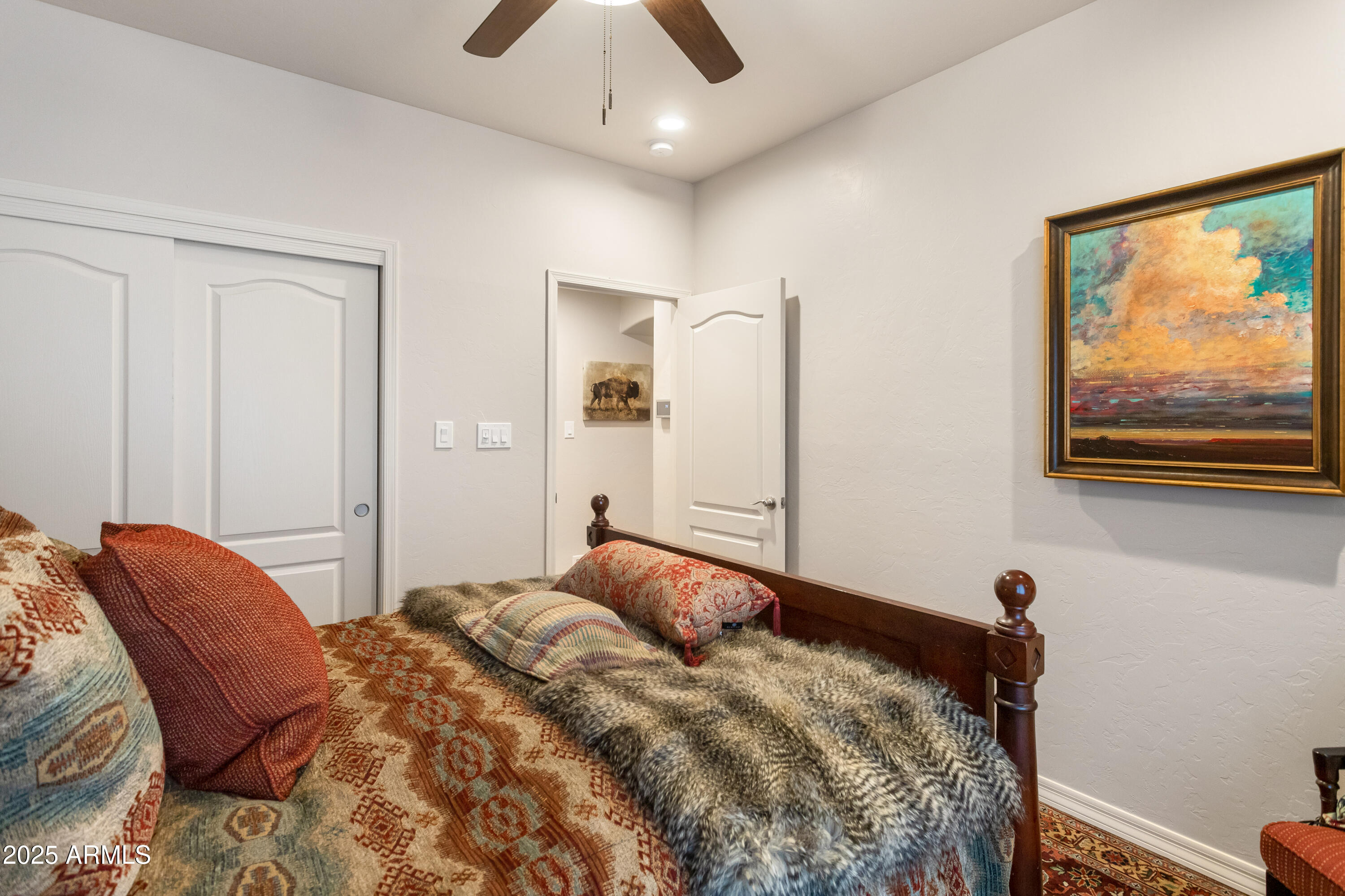 FAIRWAY VILLAS - Residential