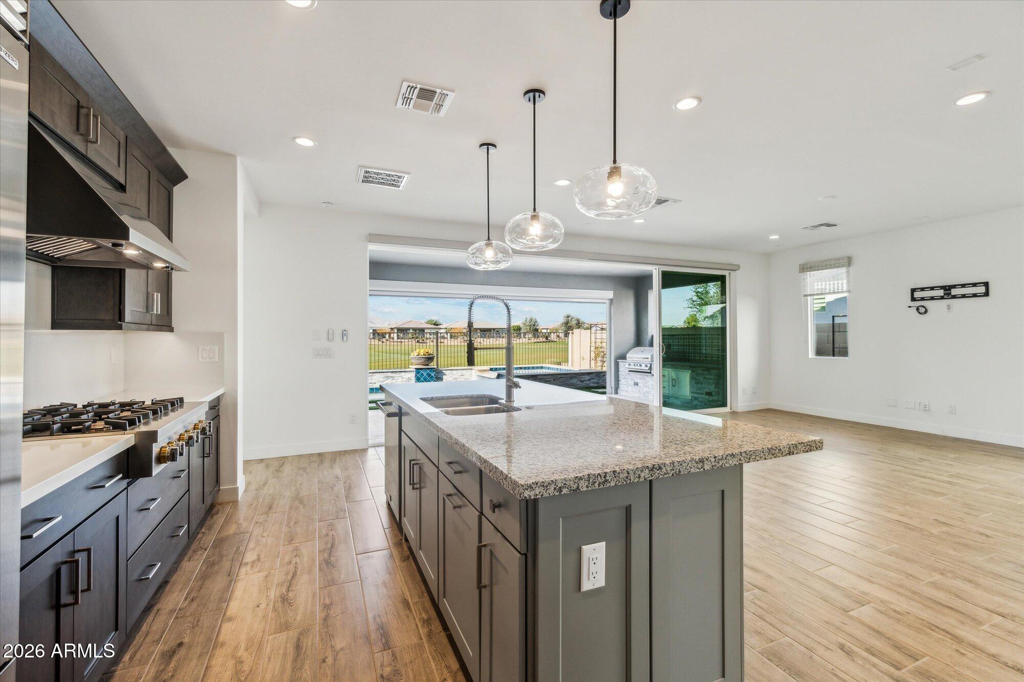 Sterling Grove - Residential