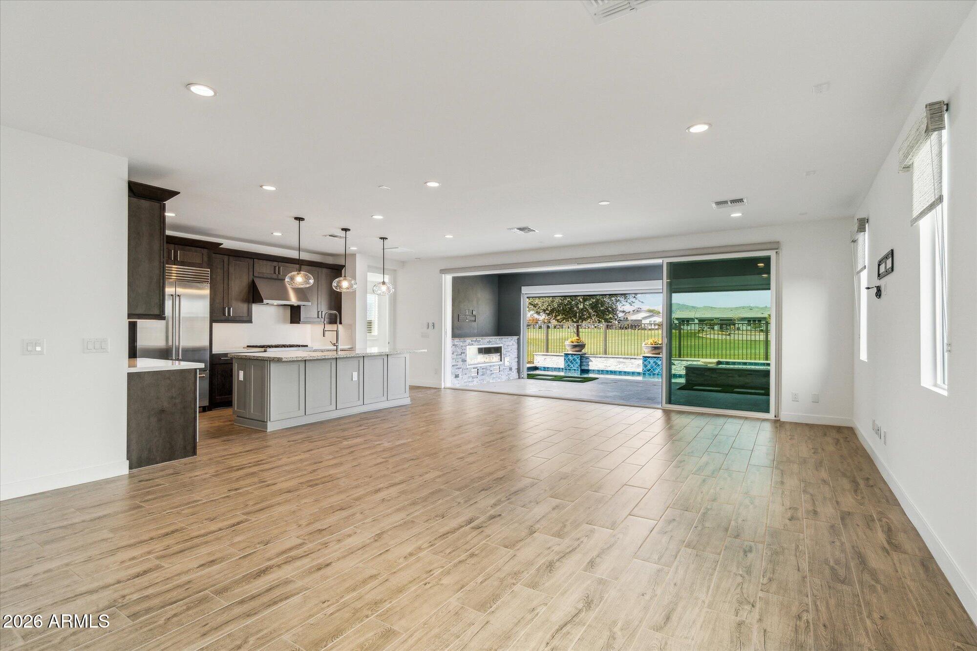 Sterling Grove - Residential