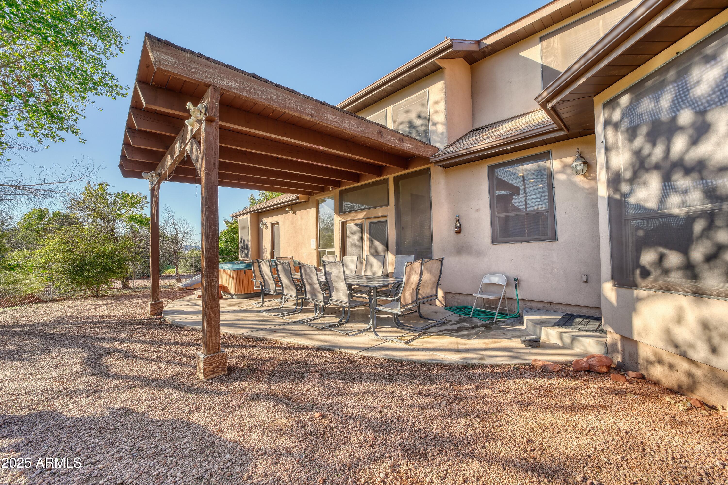 Rancho Rojo - Residential
