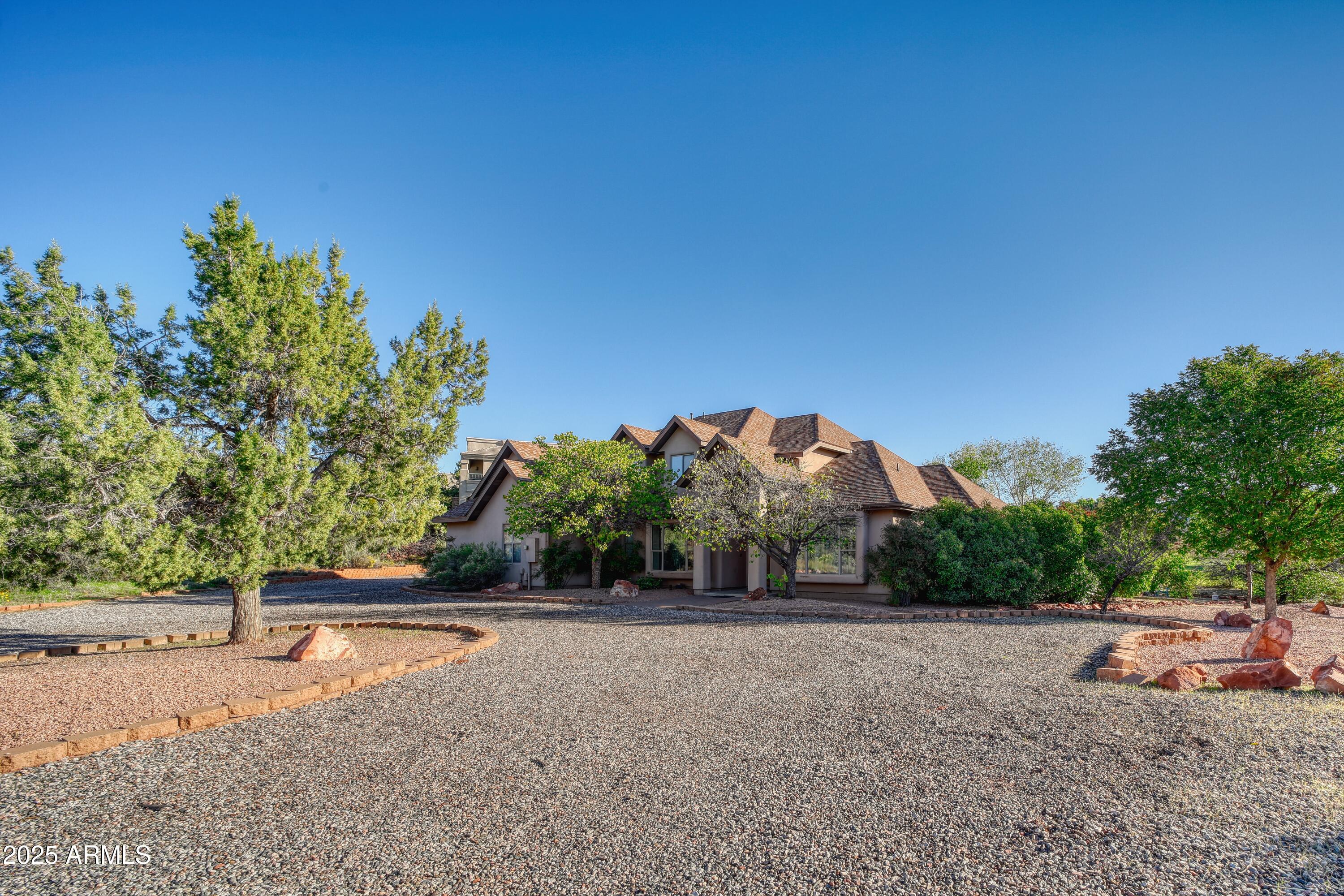 Rancho Rojo - Residential