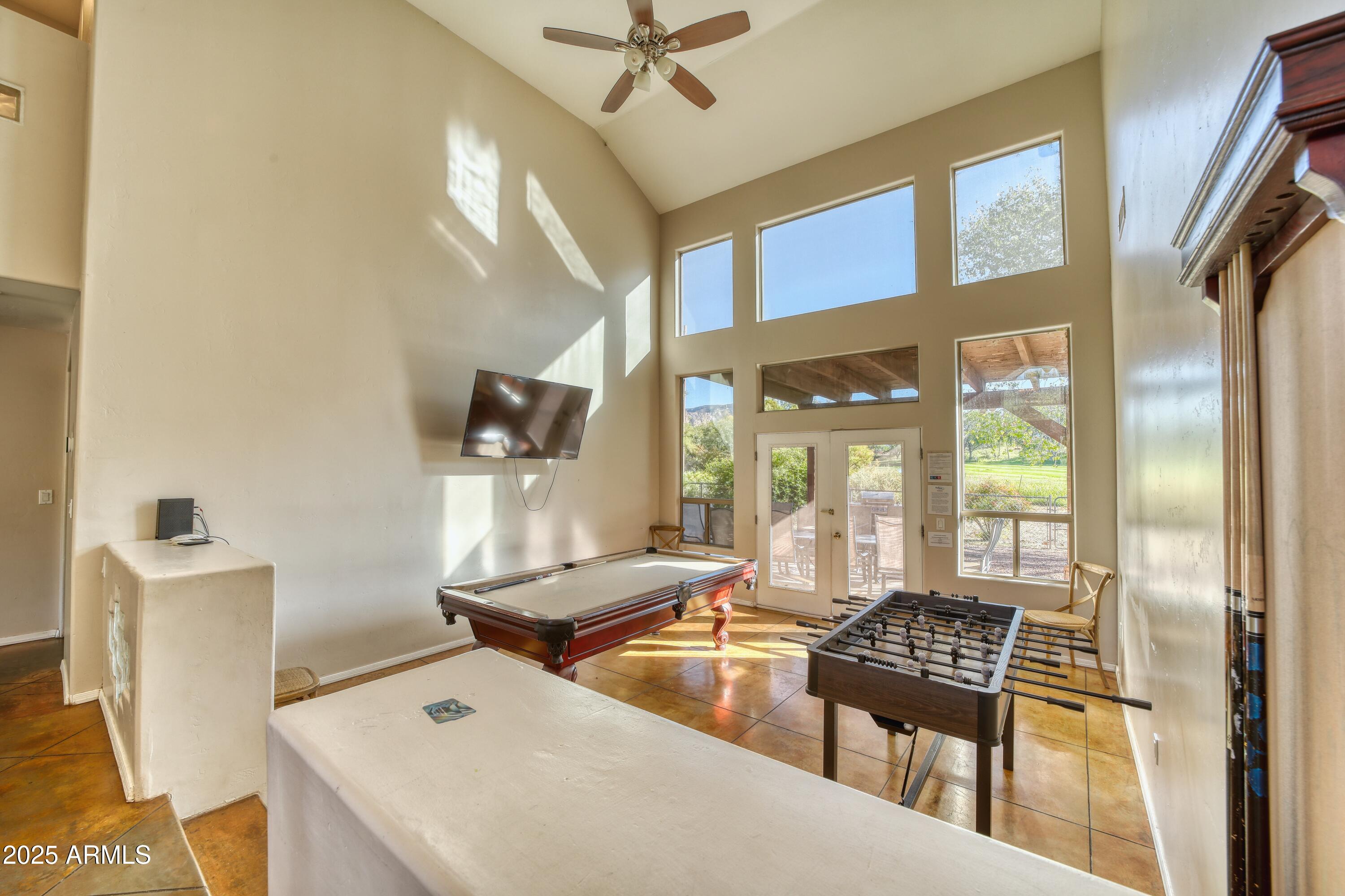 Rancho Rojo - Residential