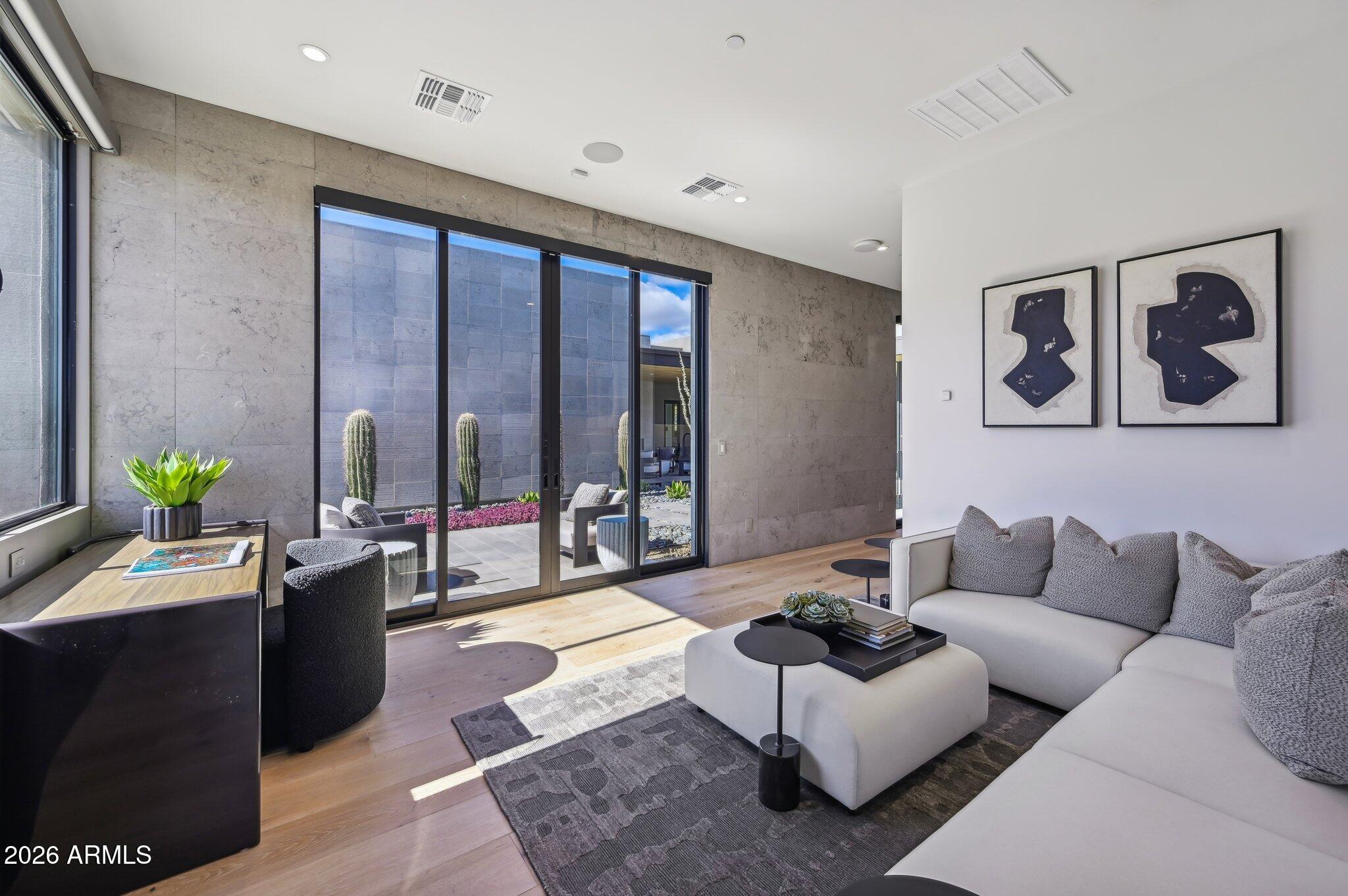 STORYROCK PHASE 1A - Residential