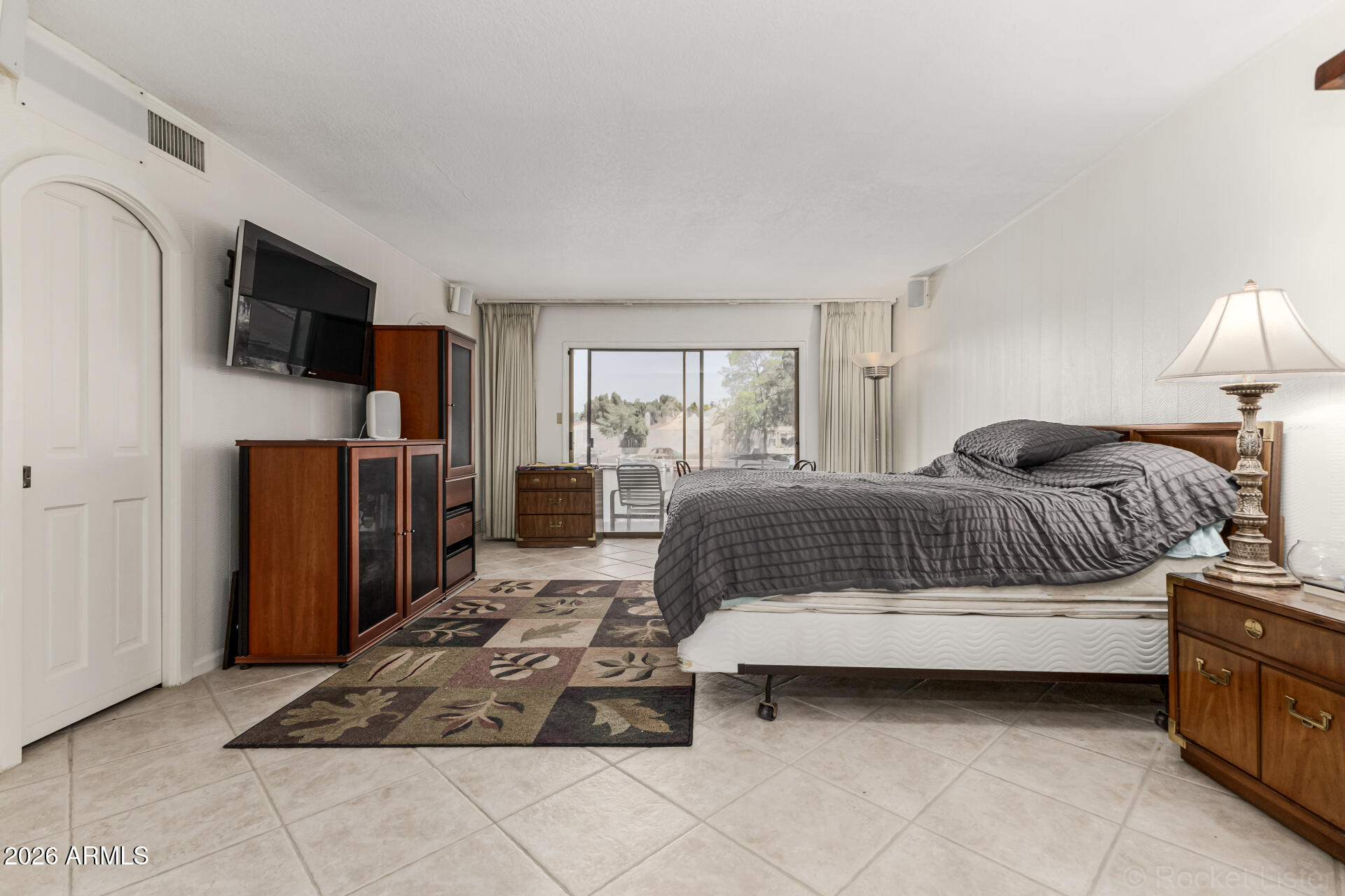 LAKES TRACT B - Residential