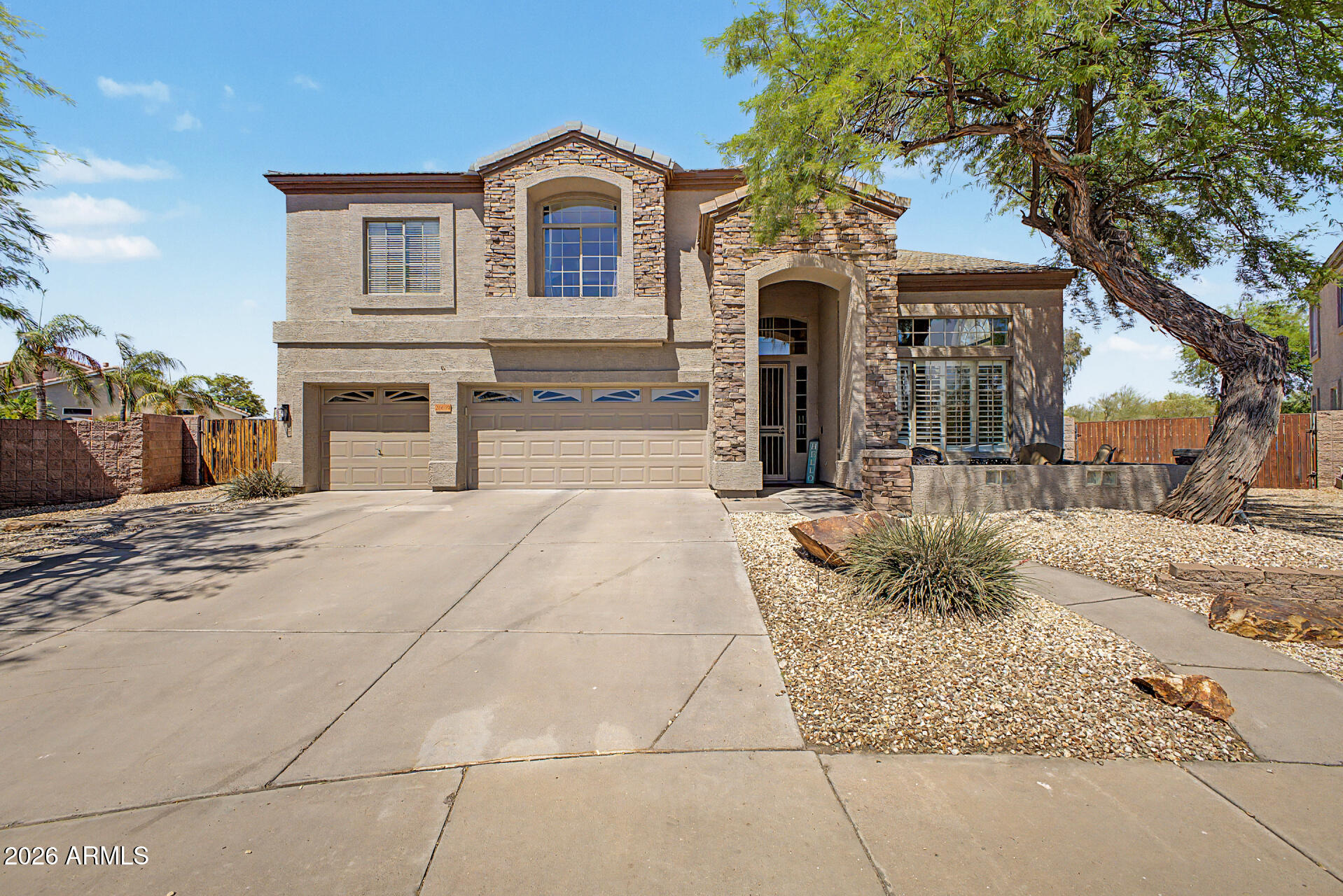 Welcome to one of the largest lots in Tatum Highlands, perfectly positioned at the end of a quiet cul-de-sac. This rare oversized, pie-shaped yard offers endless possibilities - enjoy the sparkling diving pool, the expansive lush lawn, and still have plenty of room to design your dream outdoor entertainment space.
Inside, this impressive 3,581 sq ft two-story home features 5 bedrooms, 3 bathrooms, a spacious bonus room upstairs, and a versatile den/office on the main level. Ideal for a growing household or anyone who simply wants more breathing room.
A 3-car garage with overhead storage in the single bay adds even more functionality... Major upgrades completed June 2026 include:
" New AC system  
" New roof  
" New garage door  
" New epoxy-coated garage floor  
" New blinds in all upstairs rooms
This is the kind of property that rarely hits the market -- space, privacy, upgrades, and an unbeatable lot.
