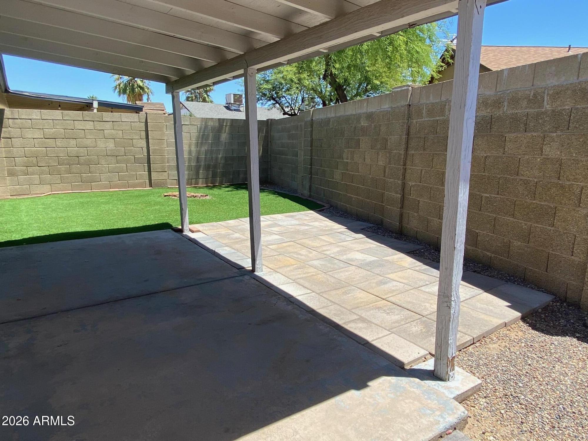 SUNCREST VILLAS EAST UNIT 2 - Residential Lease